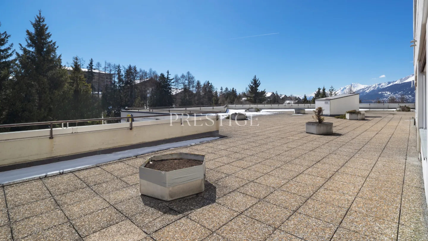 Renovierte 2½-Zimmer-Wohnung im Herzen von Crans - Foto 13 von 13