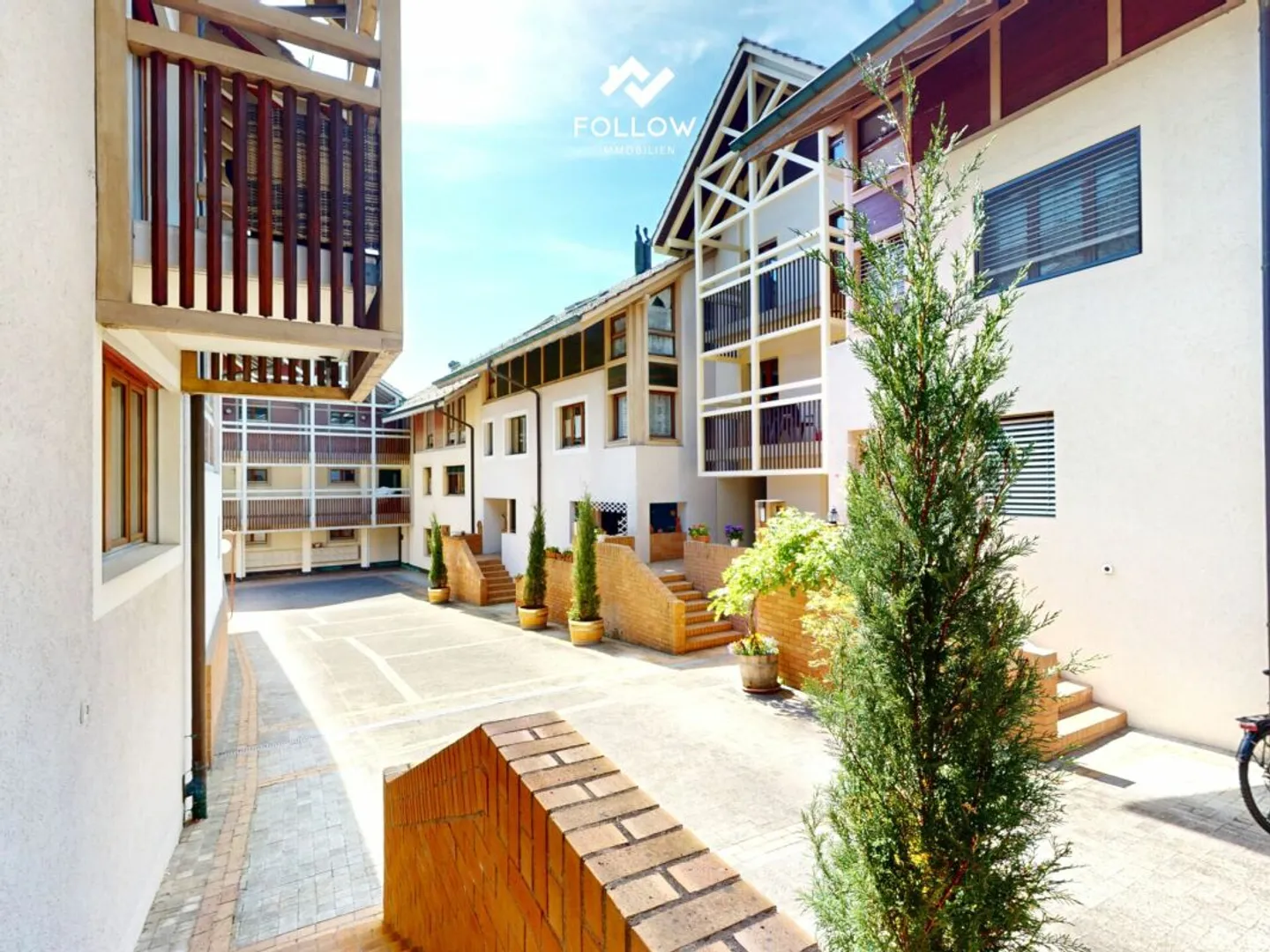 Gemütliche und teilsanierte 2,5 Zimmer Wohnung mit Gartensitzplatz - Foto 2 von 12