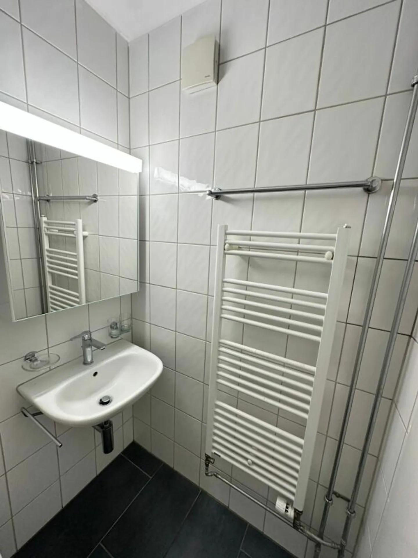 Moderne Wohnung mit Balkon - Foto 12 von 12