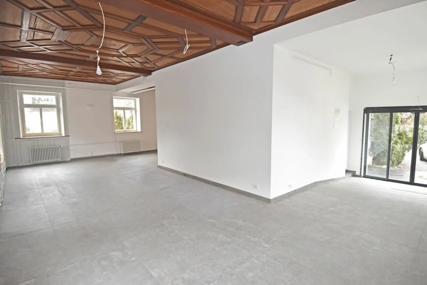 Work in Style - Exclusive Office/Commercial Space in Prime Location - Photo 3 of 8