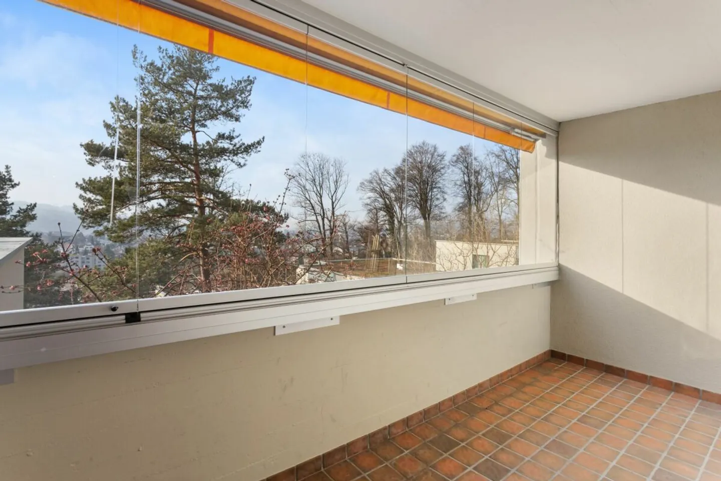 Vue panoramique sensationnelle sur Winterthur - Photo 11 sur 13