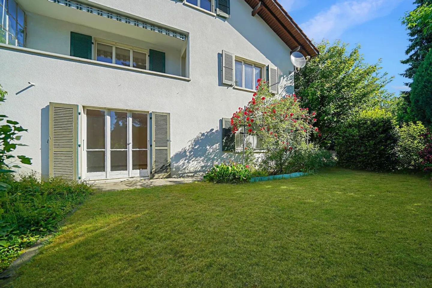 Freistehendes 5-Zimmer Einfamilienhaus an toller Lage in Meikirch - Foto 11 von 13