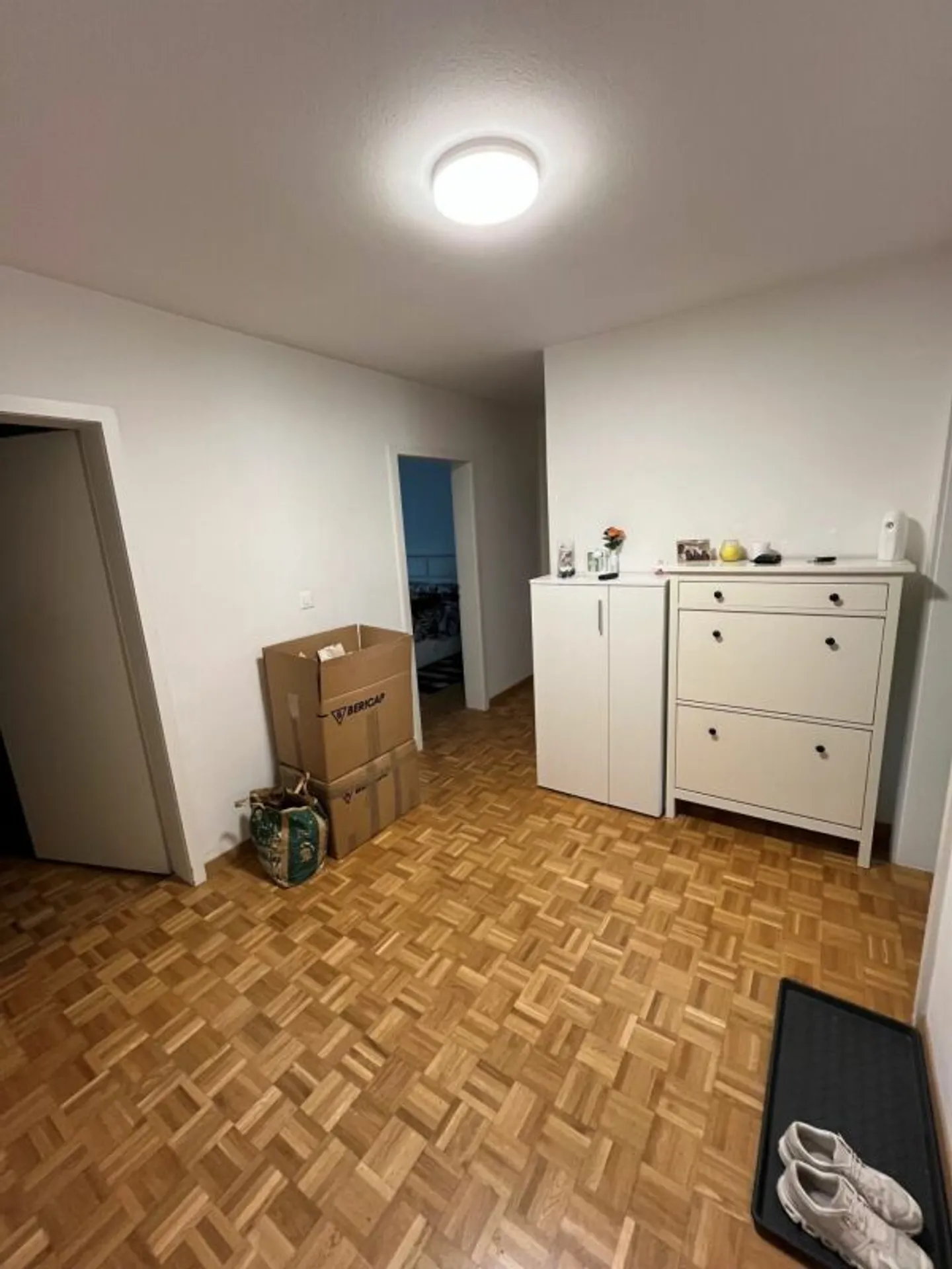 Appartamento ristrutturato in zona tranquilla - Foto 6 di 12