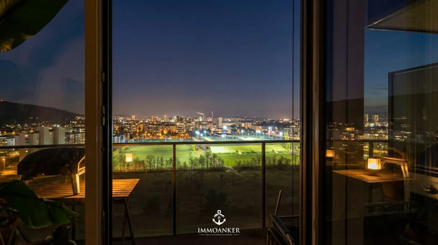 Exklusive 4.5-Zimmer-Eigentumswohnung mit Weitblick, Terrasse und Minergie-Standard in Dübendorf - Photo 2 of 13