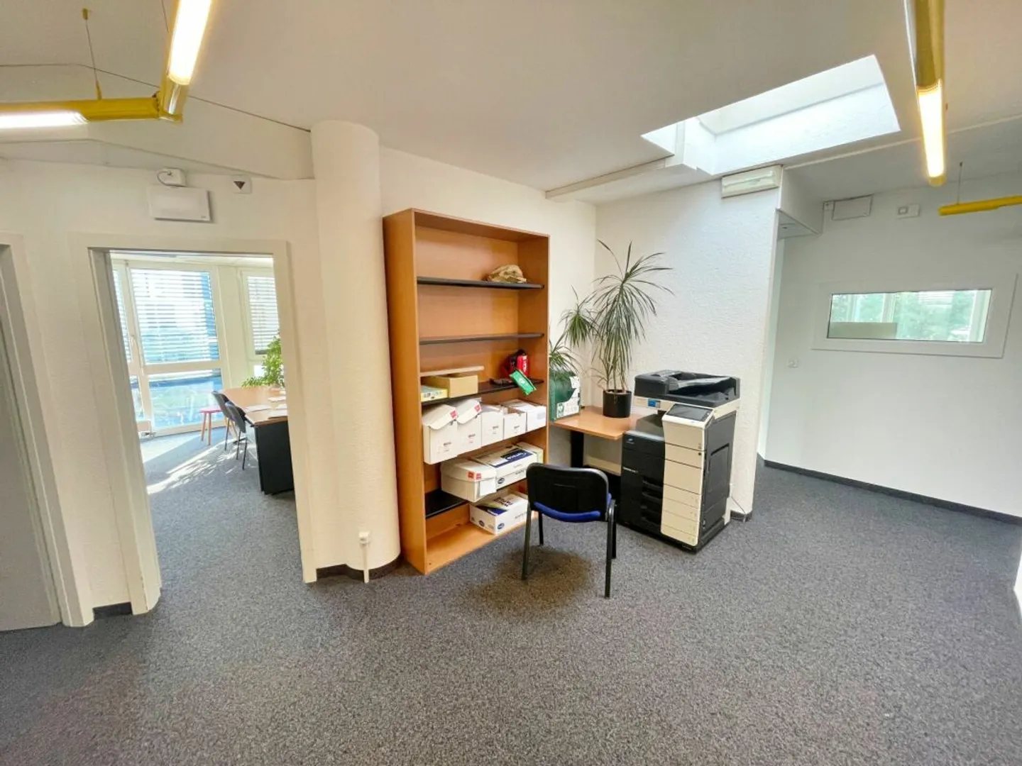 Geräumiger Büroraum in Crissier - Foto 11 von 13