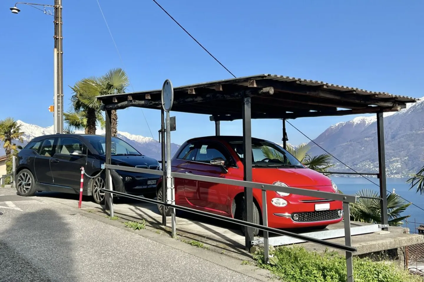 Grande casa di villaggio con vista sul lago, bel giardino e parcheggio - Foto 13 di 13