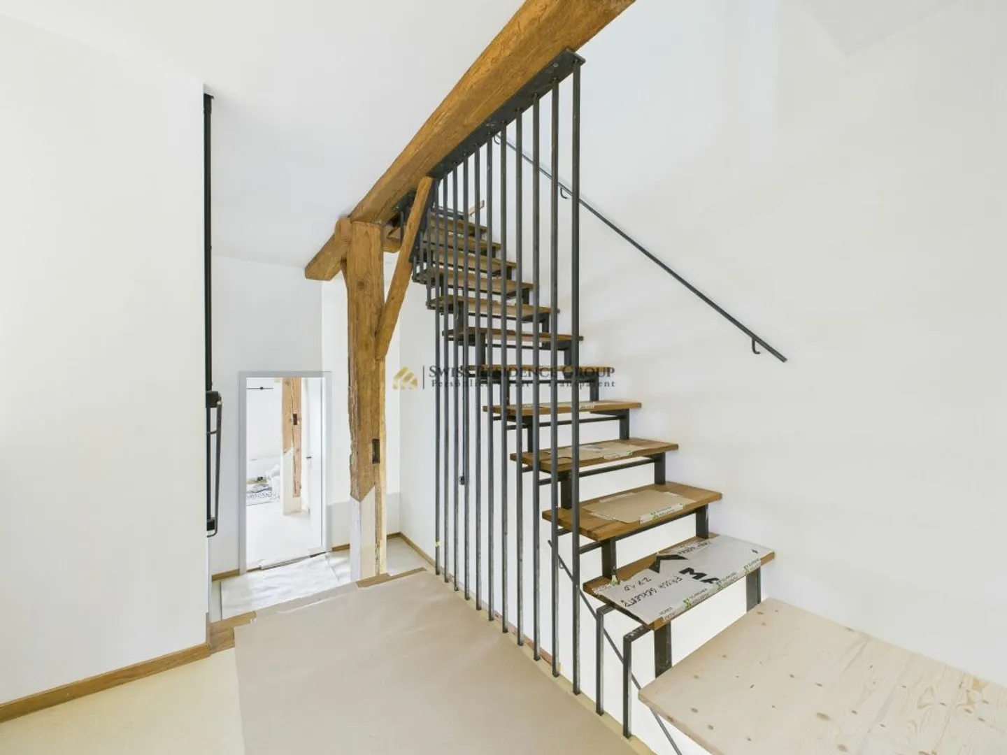 Charming old building meets family comfort - top renovated duplex apartment for first rental - Photo 3 of 12