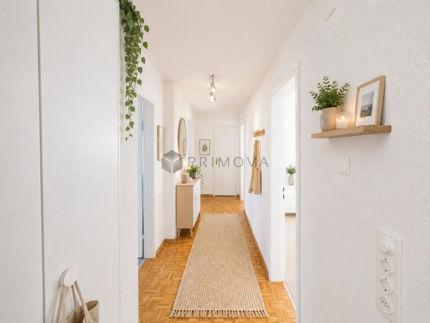 Light-flooded apartment with a wide view in a popular location in Horw to help design! - Photo 3 of 7