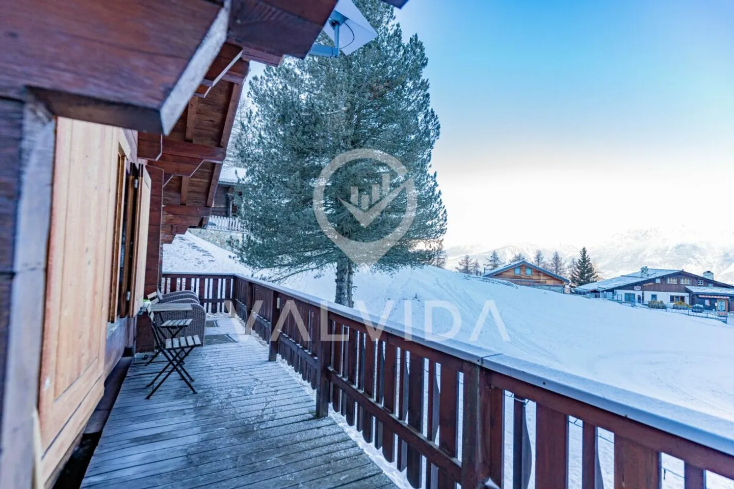 Chalet affascinante 'zer Tola' in posizione soleggiata di Bürchen - Foto 3 di 13