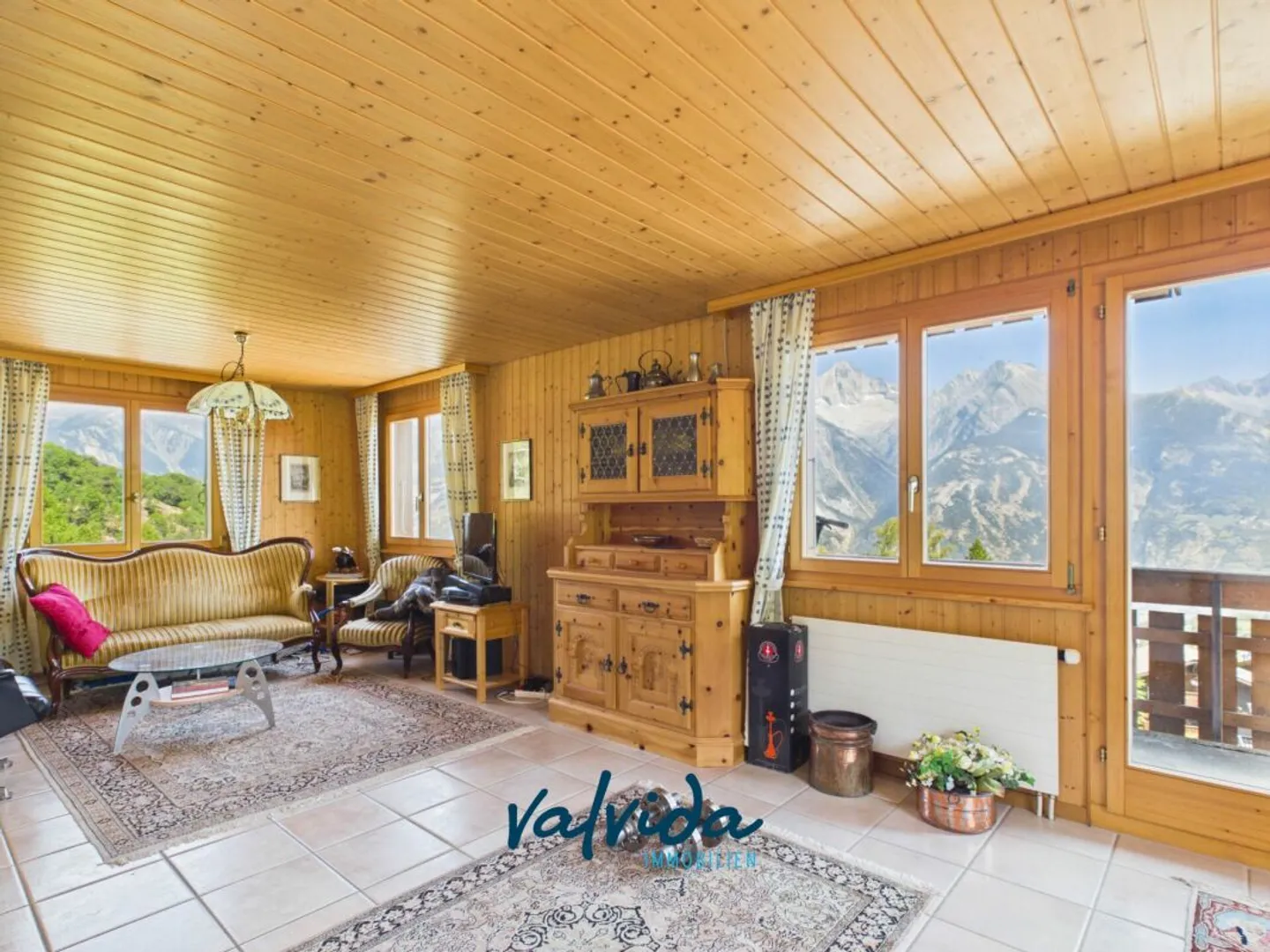 Charmantes, alleinstehendes Chalet - Foto 4 von 13