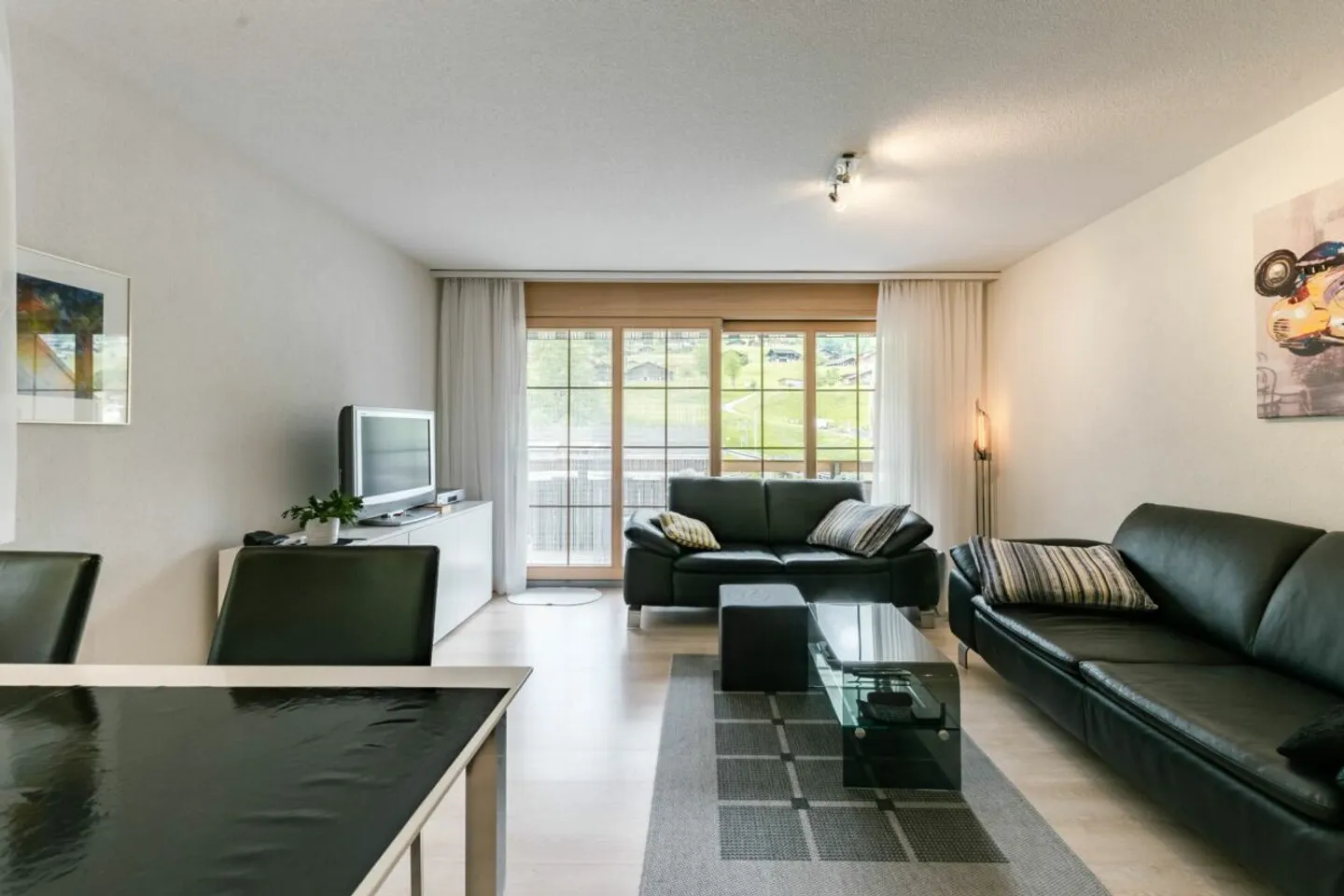 Appartamento affascinante 2.5 camere nella costruzione Eiger - Foto 7 di 13