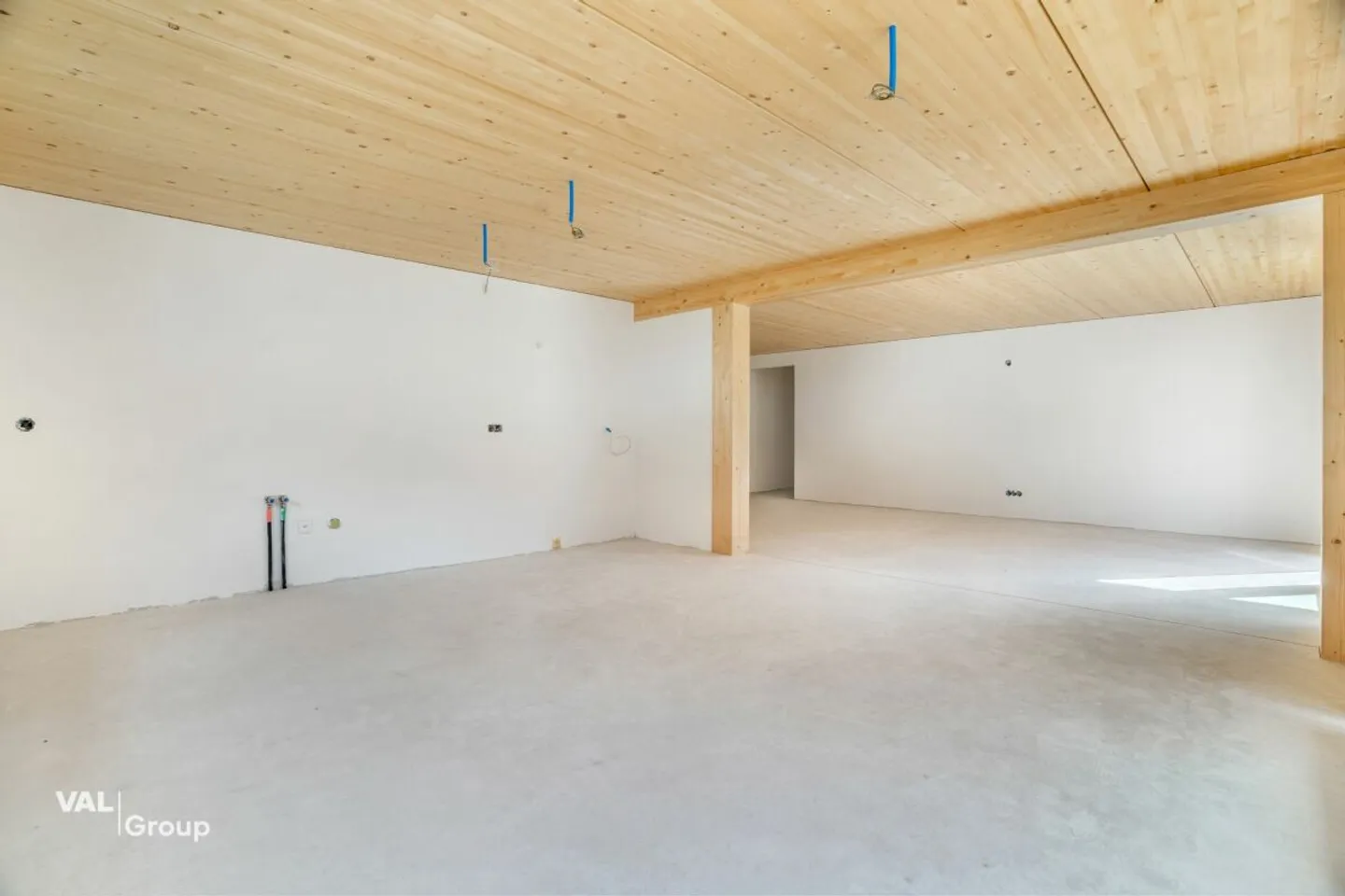 Extraordinary 5.5-room penthouse apartment in Steg - Photo 5 of 13