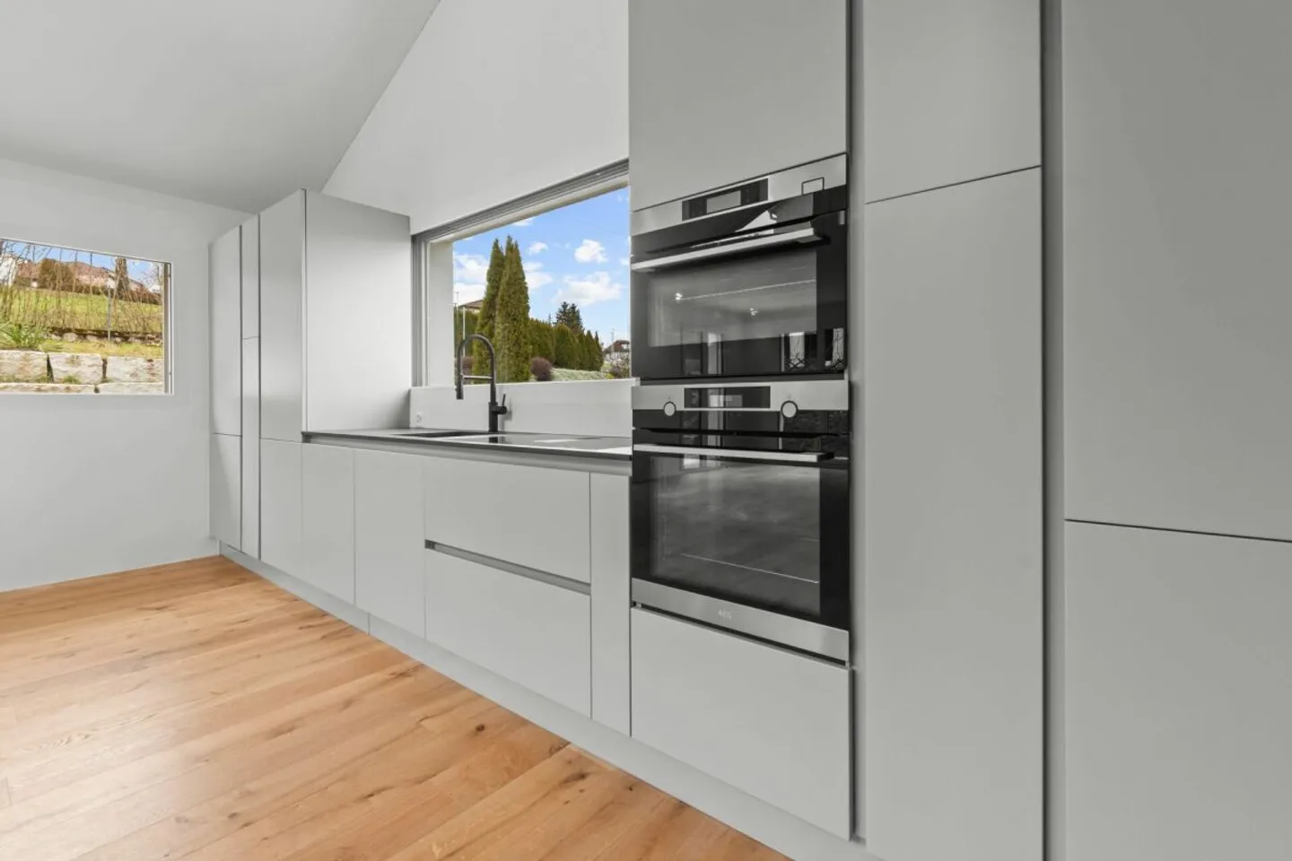 Maison individuelle de 5,5 pièces presque neuve à Bergdietikon - Photo 5 sur 13