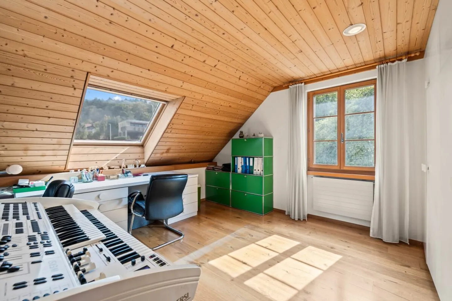 Charmante Villa mit Gästehaus - Foto 11 von 13