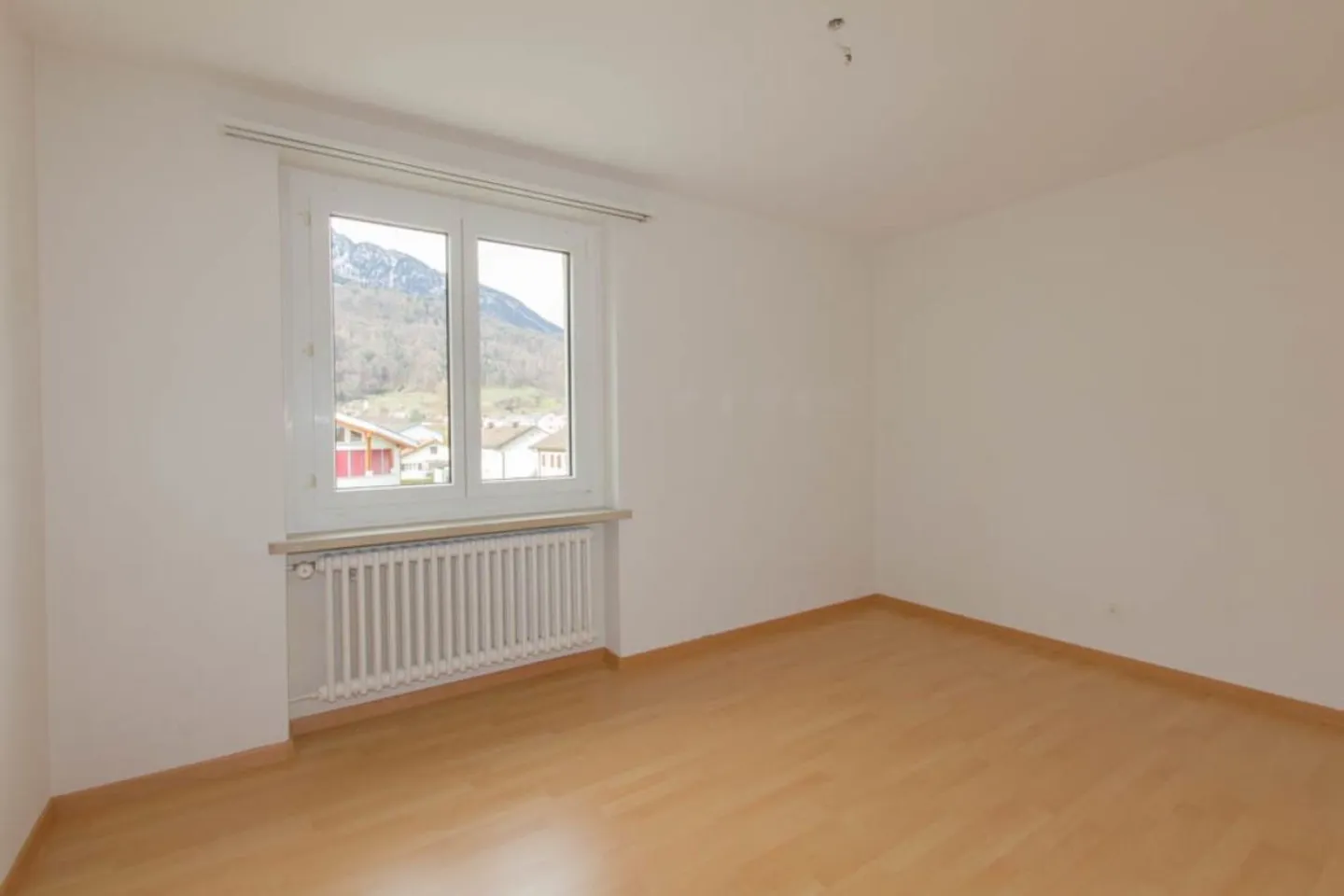 Appartamento conveniente con vista meravigliosa - Foto 8 di 11