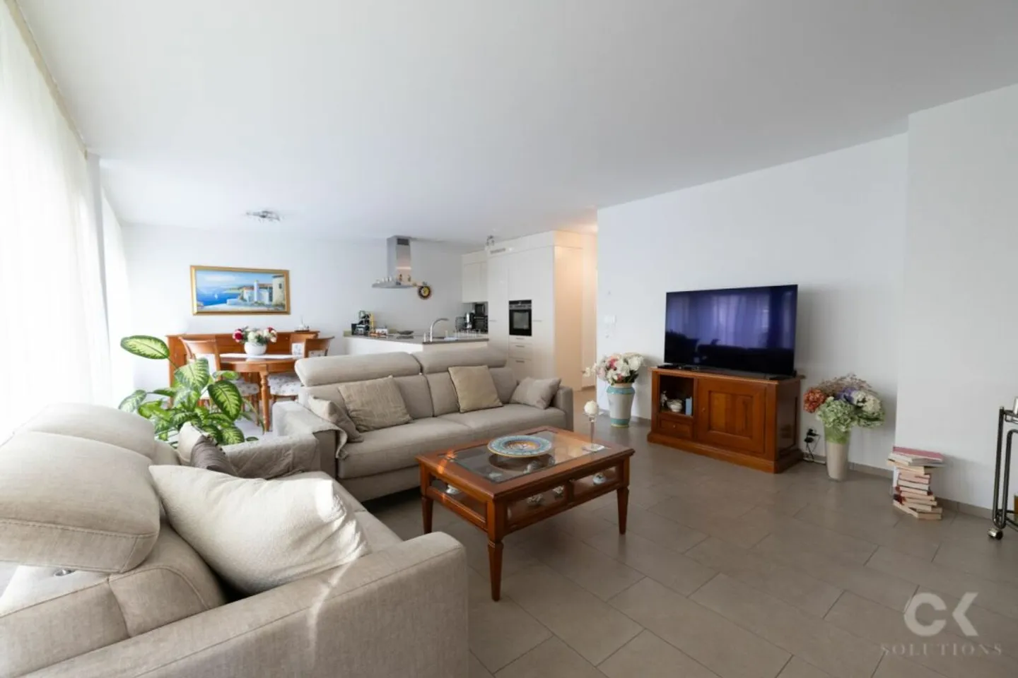 Moderno appartamento Minergie con idillio di giardino in posizione centrale - Foto 7 di 13