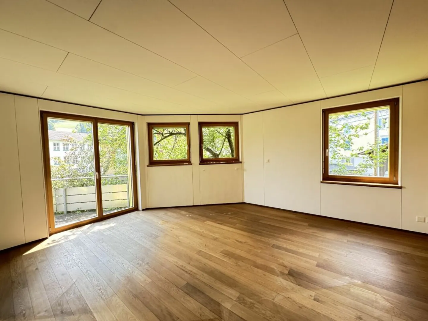 Casa ecologica con molto spazio, carattere e vista - Foto 9 di 13