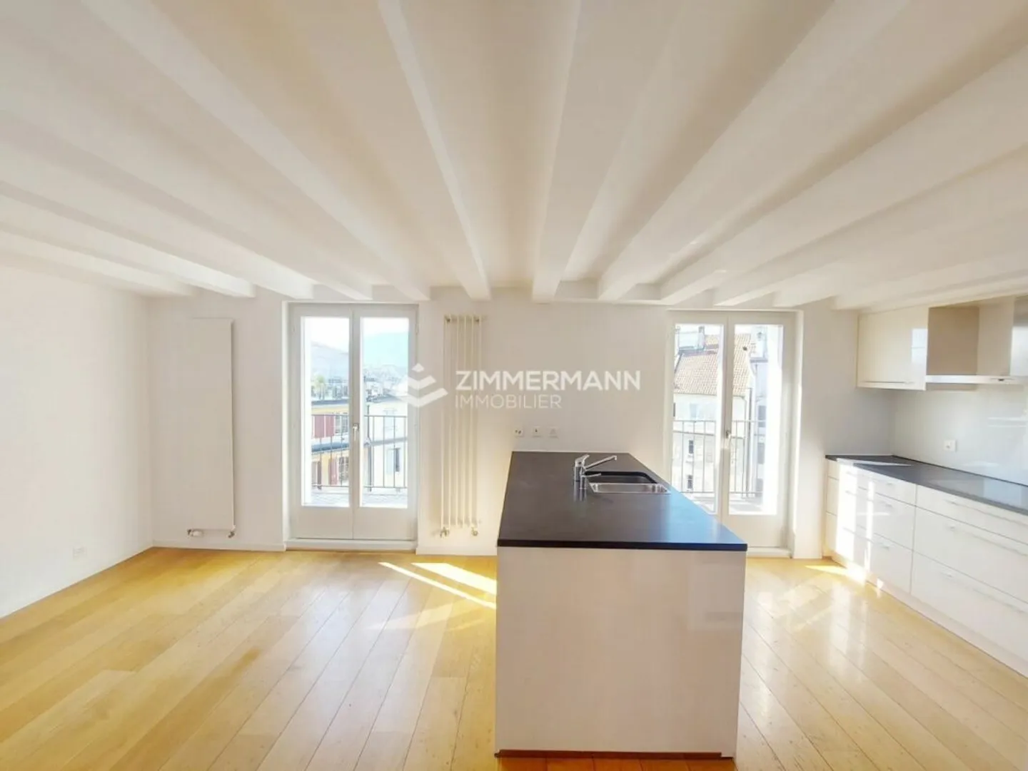 8 rooms with Rooftop - Photo 5 of 13