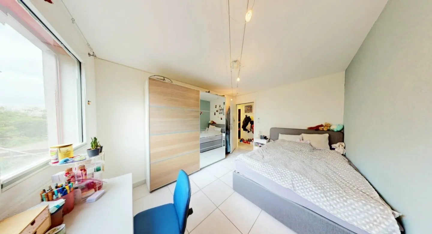 Plenty of Space to Live! Family-Friendly Garden Apartment in Muttenz - Photo 8 of 13