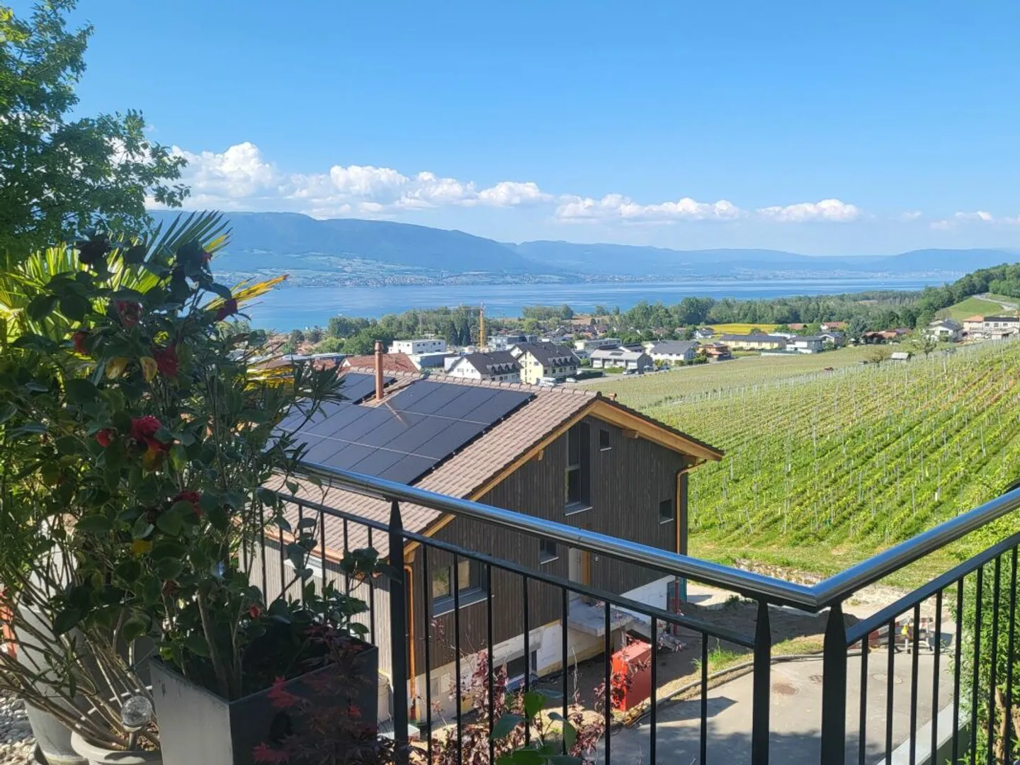 Une maison avec beaucoup de qualité - Photo 2 sur 13