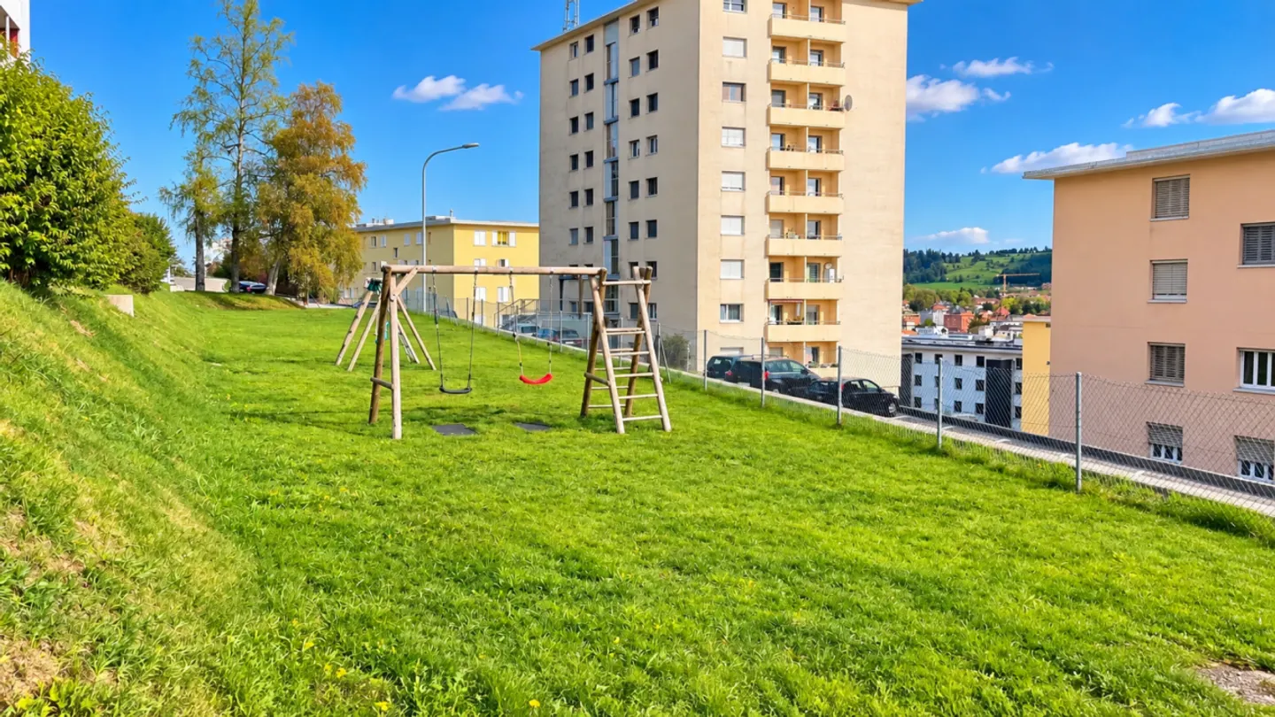 Appartement lumineux avec vue panoramique - Photo 4 sur 13