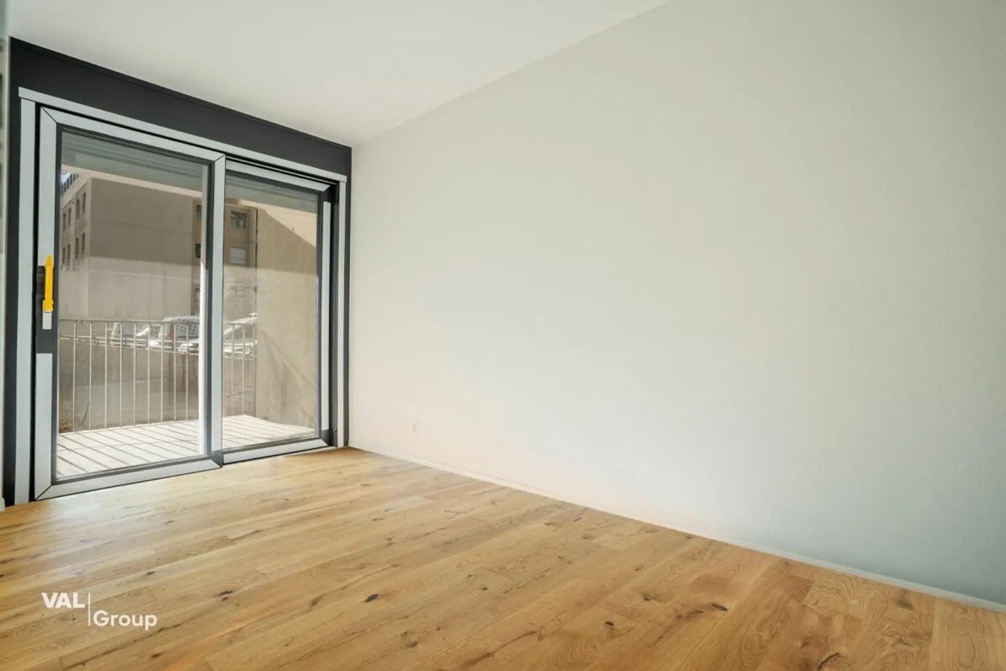 Un duplex modulare per coniugare vita privata e attività professionale - Foto 9 di 13