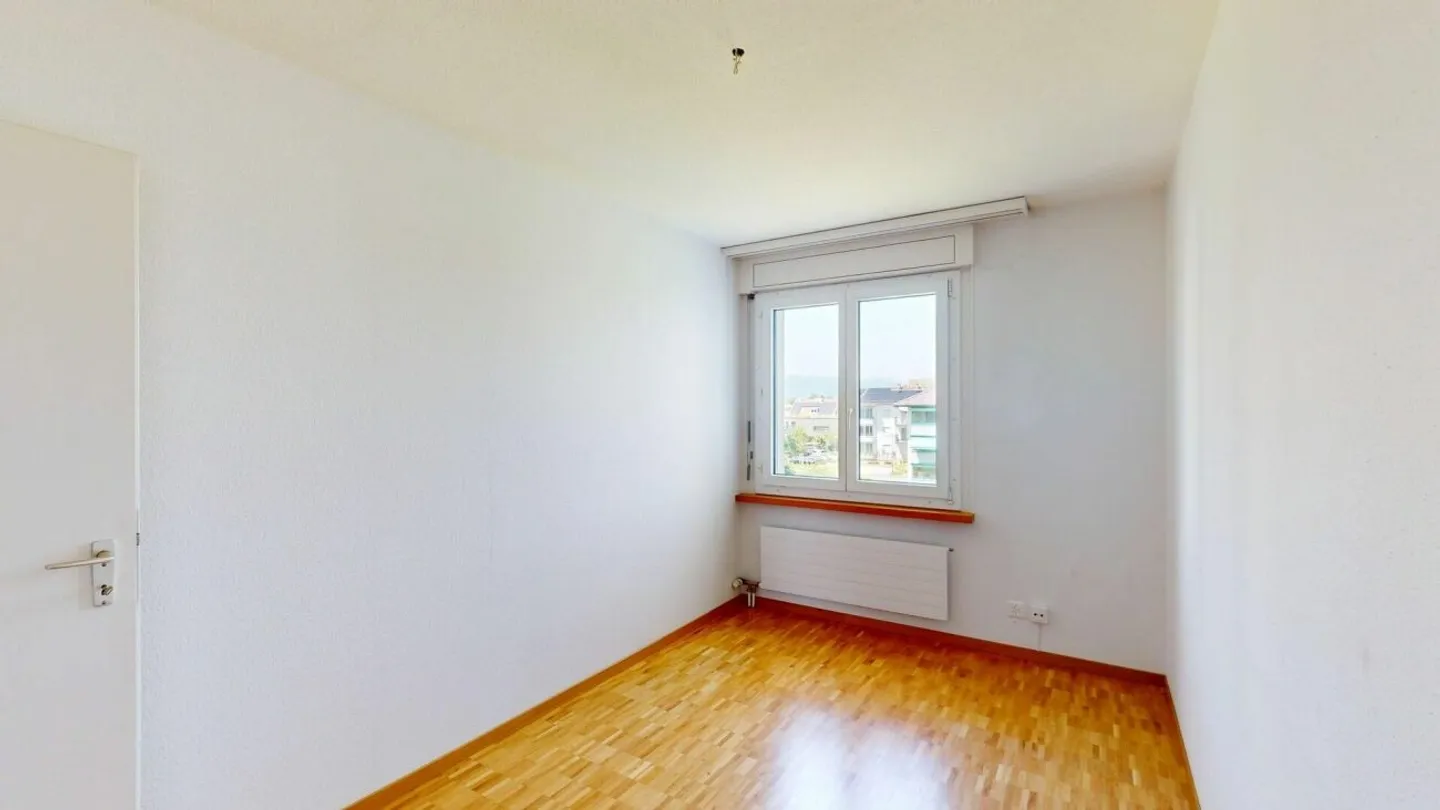 Quiet 3.5 Room Apartment in a Central Location in Zofingen - Photo 9 of 12