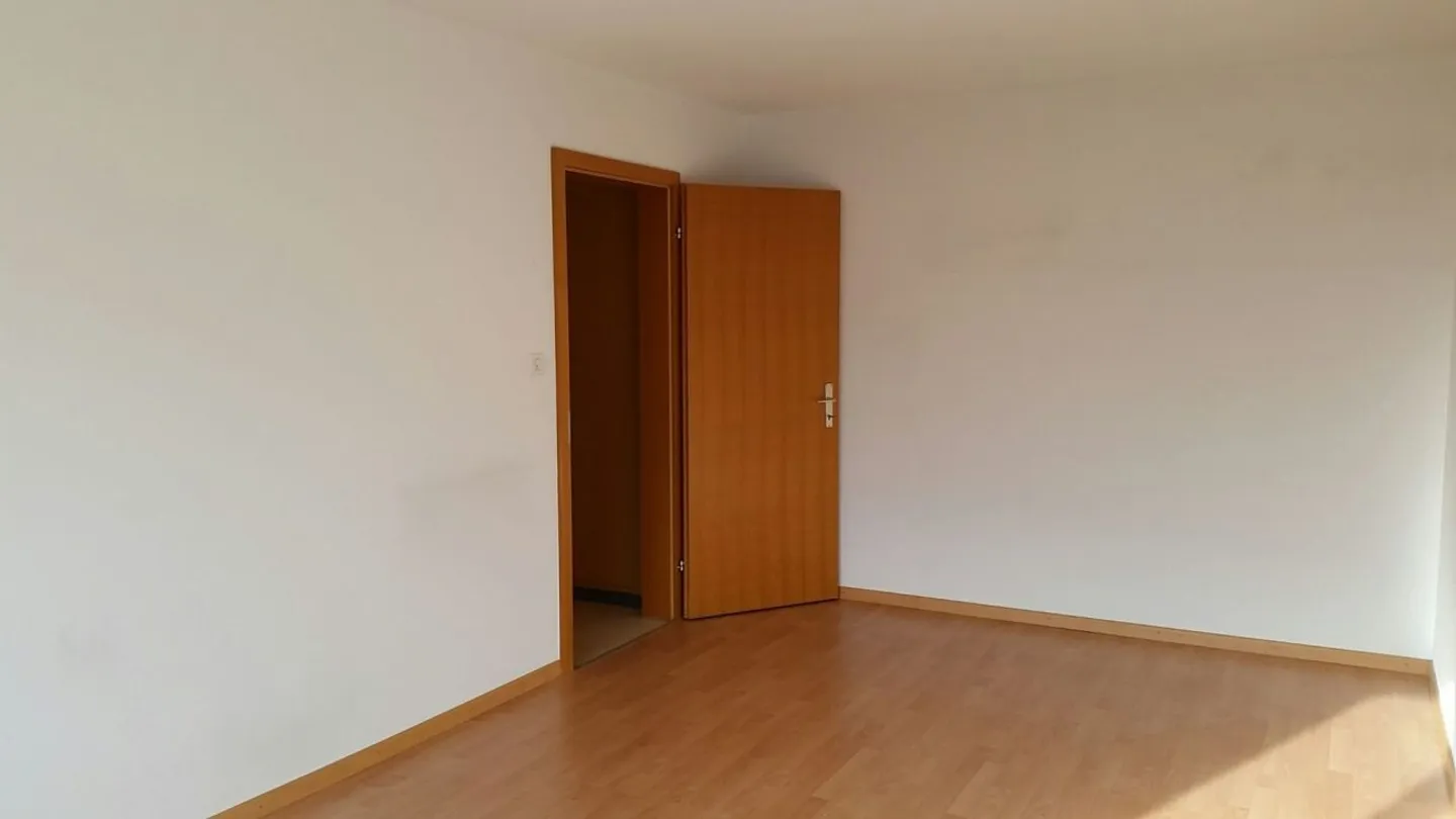 Zentrale 3½-Zimmer-Wohnung - Foto 7 von 10