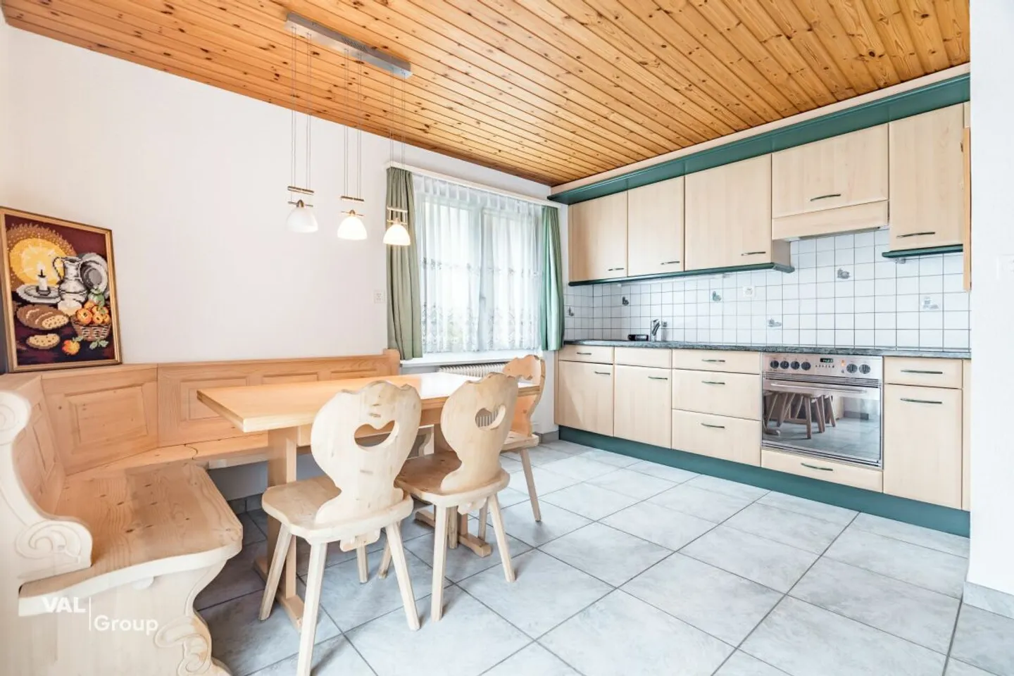 Interessantes Haus mit vielen Zimmern und flexibler Nutzung - Photo 4 of 13