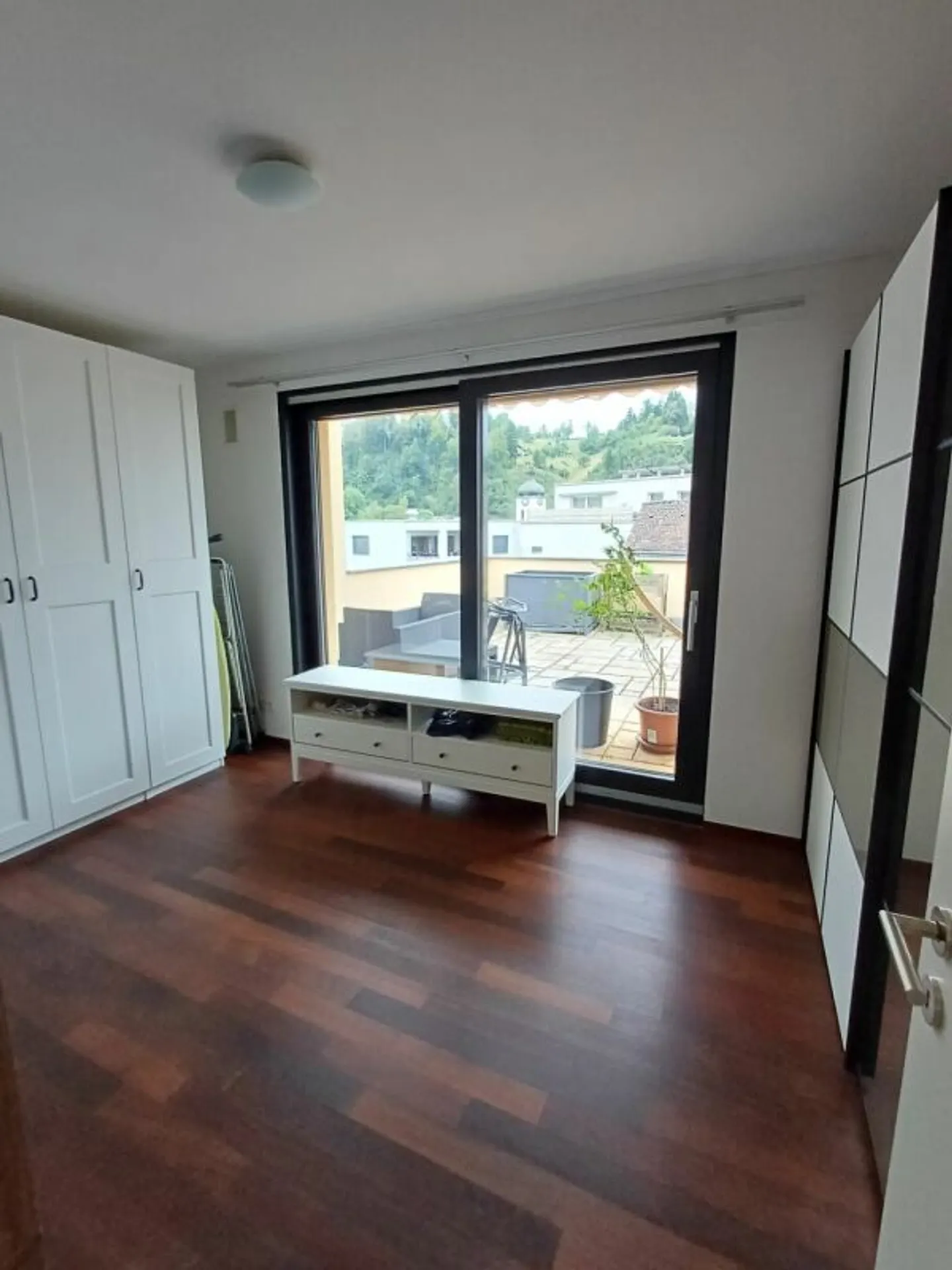 Spacious 4.5-room penthouse apartment in the center of Grosswangen - Photo 8 of 8