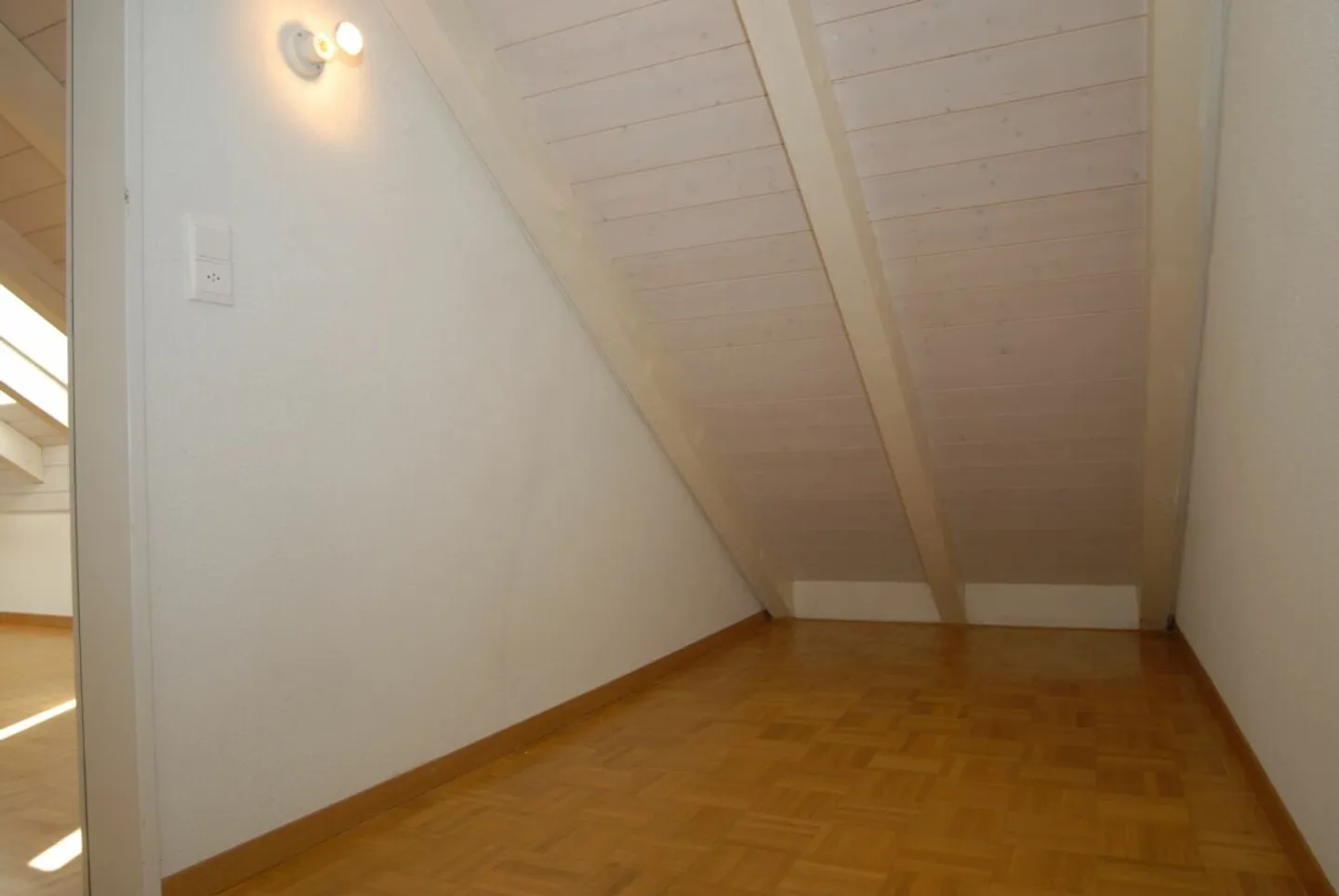 Moderne 2.5-Zimmer-Wohnung - Foto 8 von 13