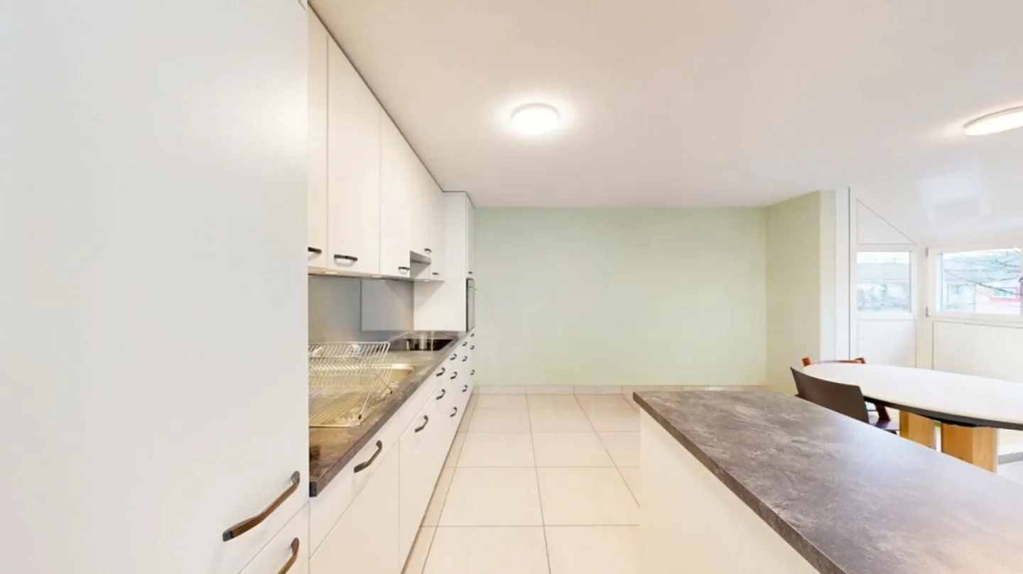 Zentrale 5.5 Zi. Eigentumswohnung - Foto 5 von 13