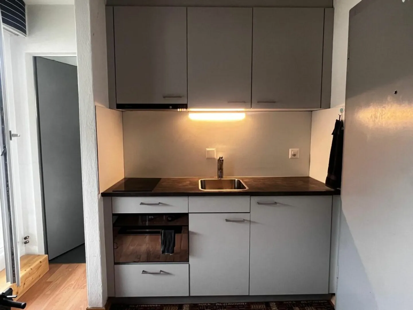 Gemütliche 1-Zimmerwohnung an ruhiger Lage mit grosser Terasse - Foto 3 di 11