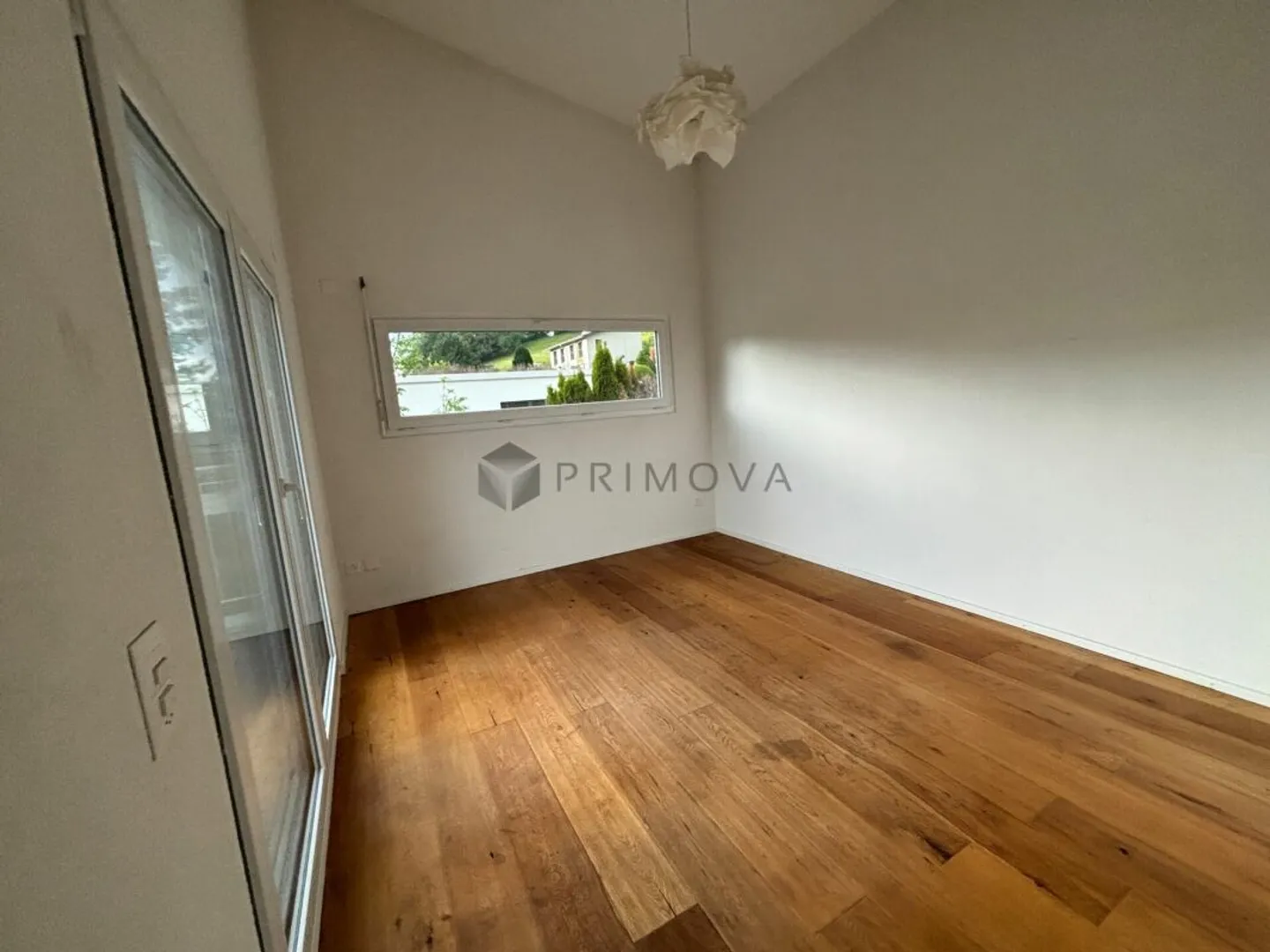 Familienhaus mit atemberaubender Aussicht - Foto 7 von 12