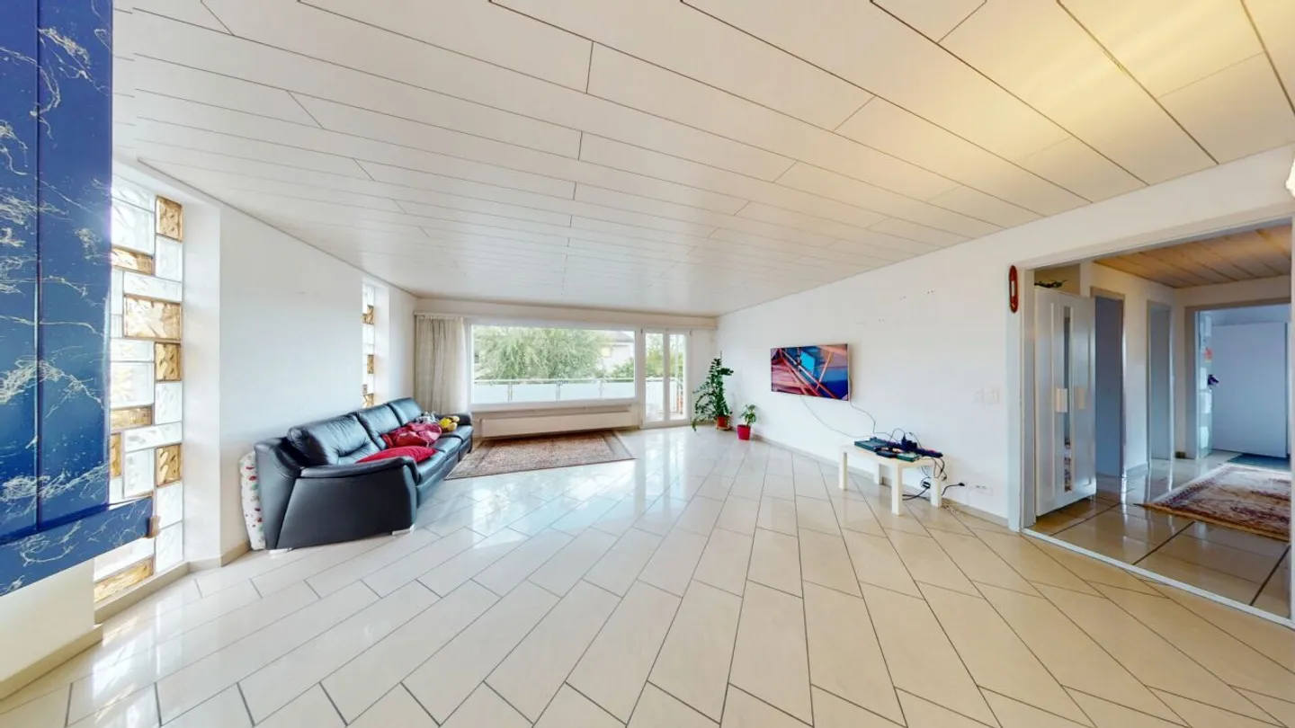 A House, Two Possibilities - Family Paradise with Potential - Photo 4 of 13