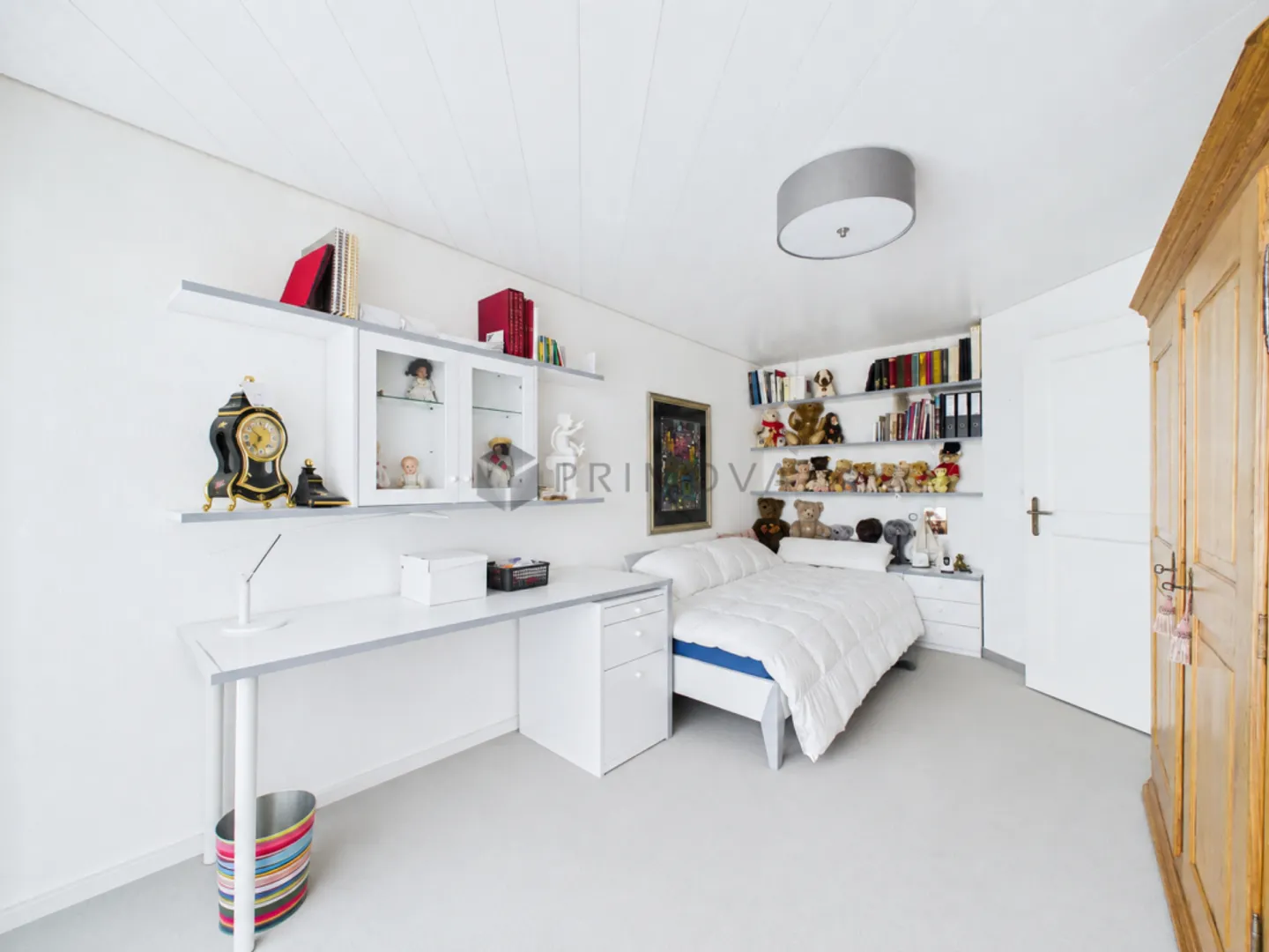 High-quality detached house with unobstructed south-west facing position - Photo 7 of 13