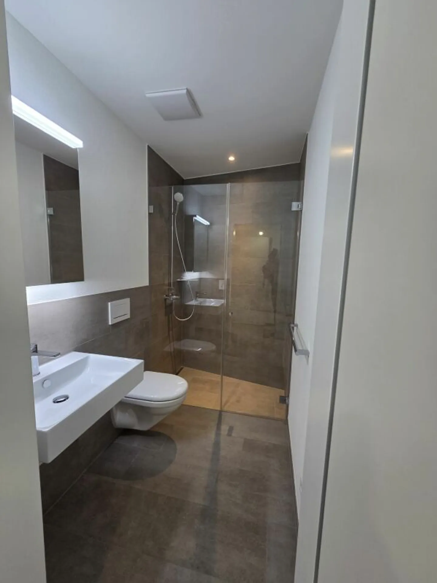 Single-family house in Einsiedeln with beautiful views of Lake Sihl - Photo 11 of 11