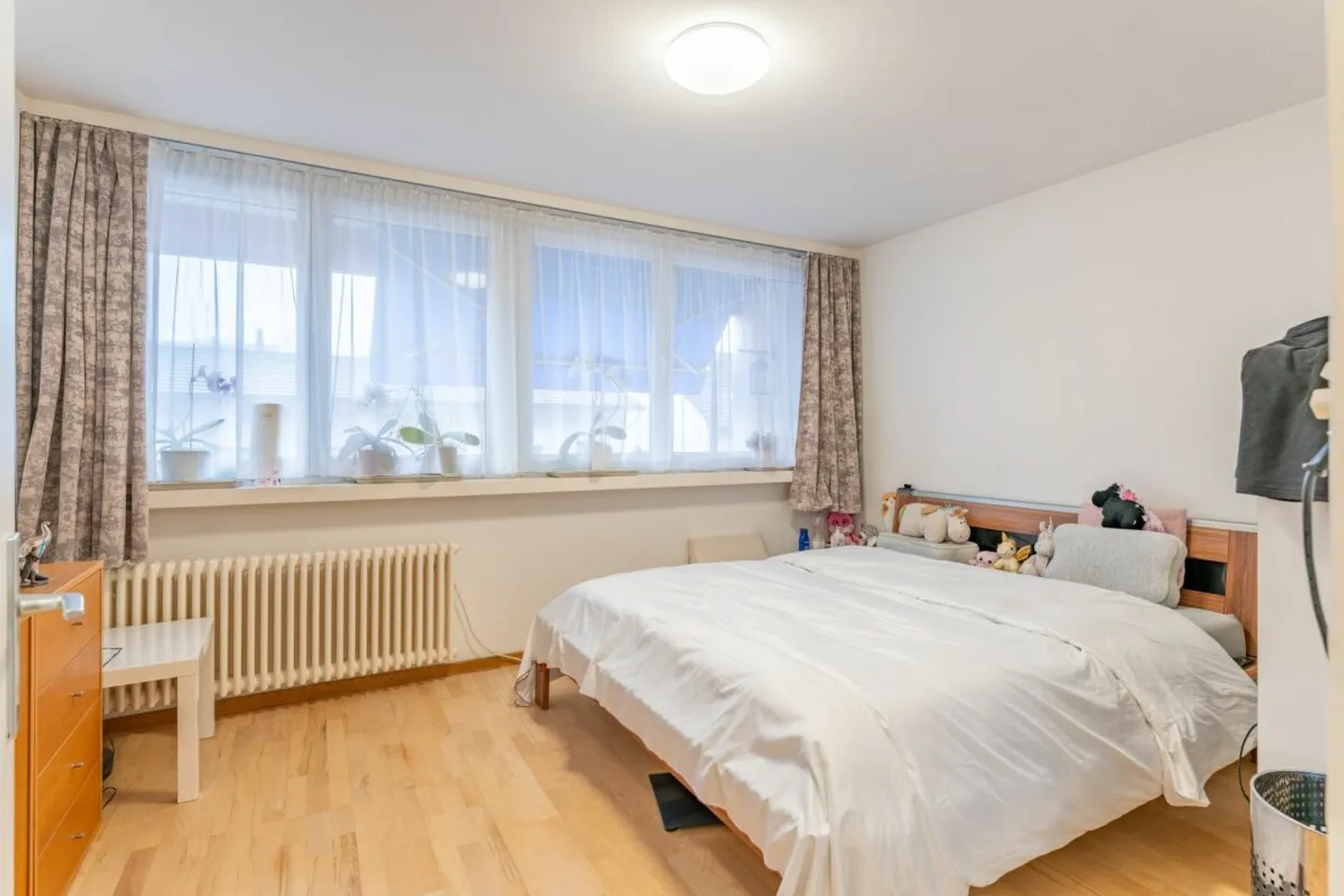 Multi-family house for large family: 4 x 3.5-room apartments - Photo 10 of 11