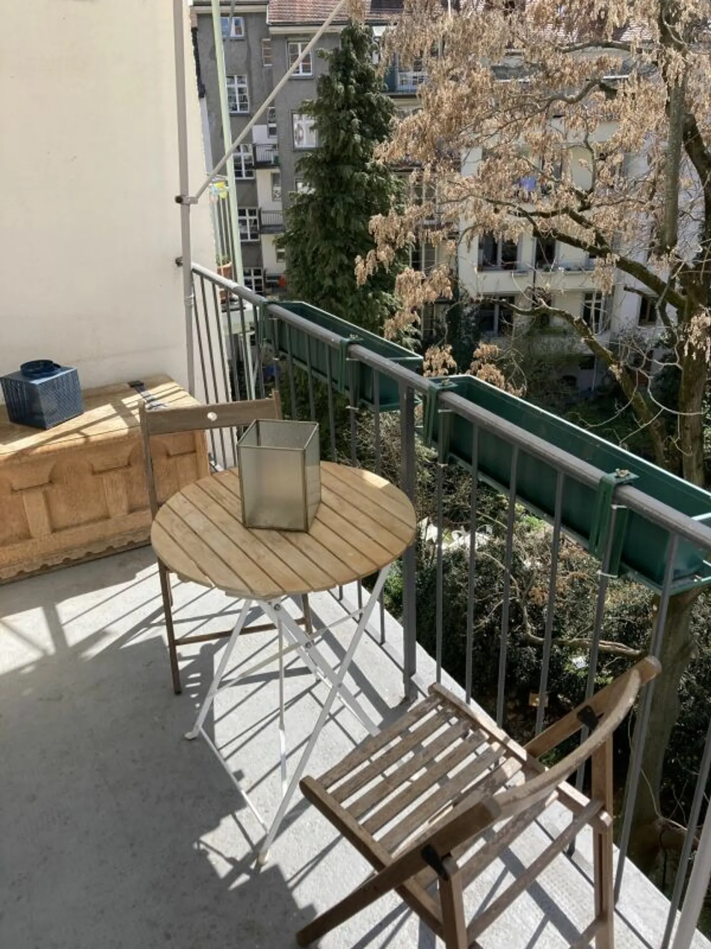 Appartamento elegante con 3 camere - Quartiere affascinante a Basilea con collegamenti ottimali! - Foto 3 di 8