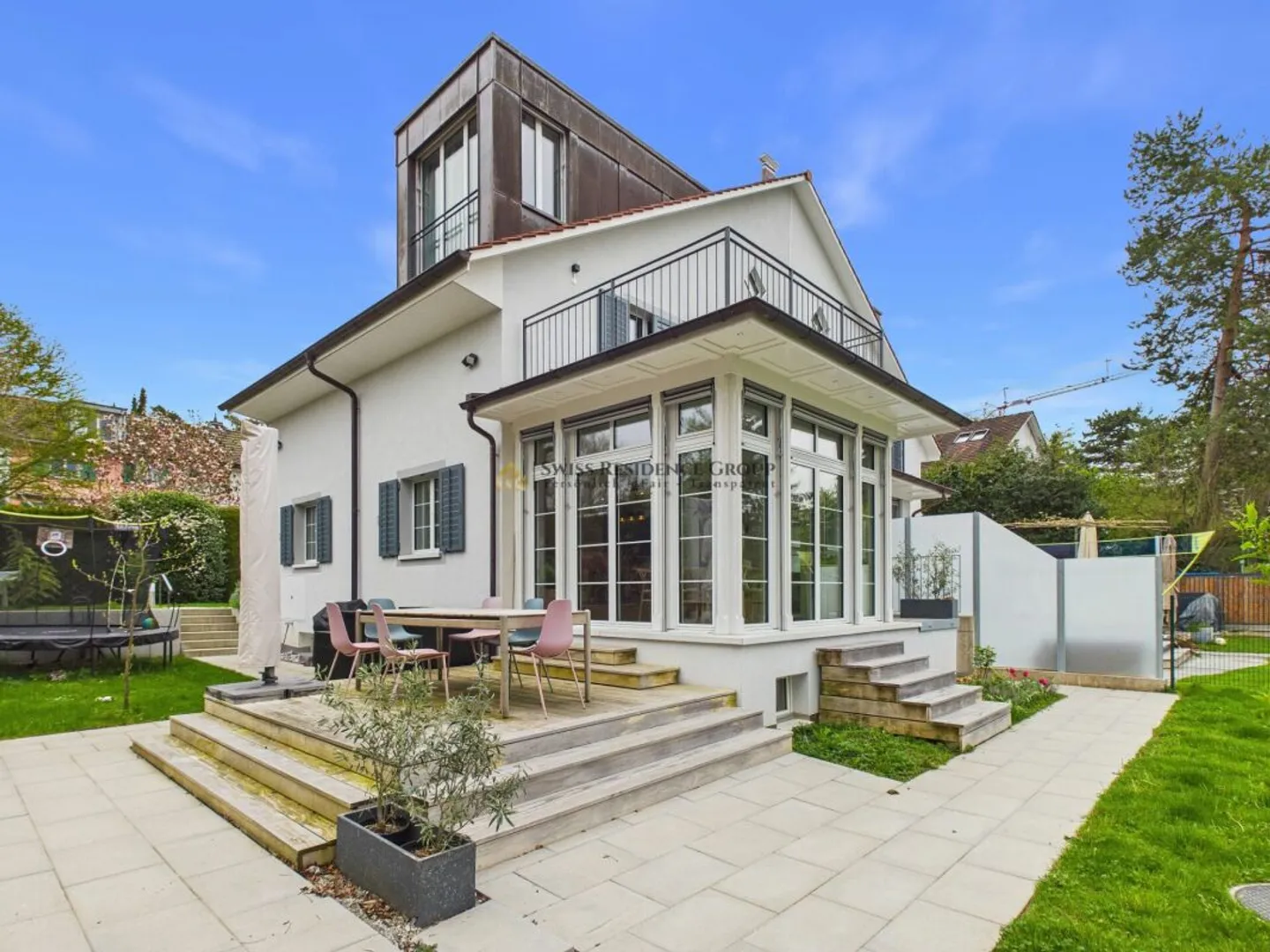 Haute Norme de Construction dans un Emplacement de Rêve avec Vue - Photo 1 sur 13