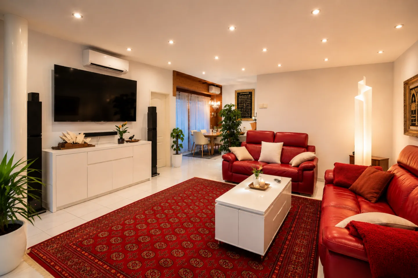 Exclusive 6.5-room penthouse apartment with lift directly into the apartment - Seepark Altendorf - Photo 4 of 13
