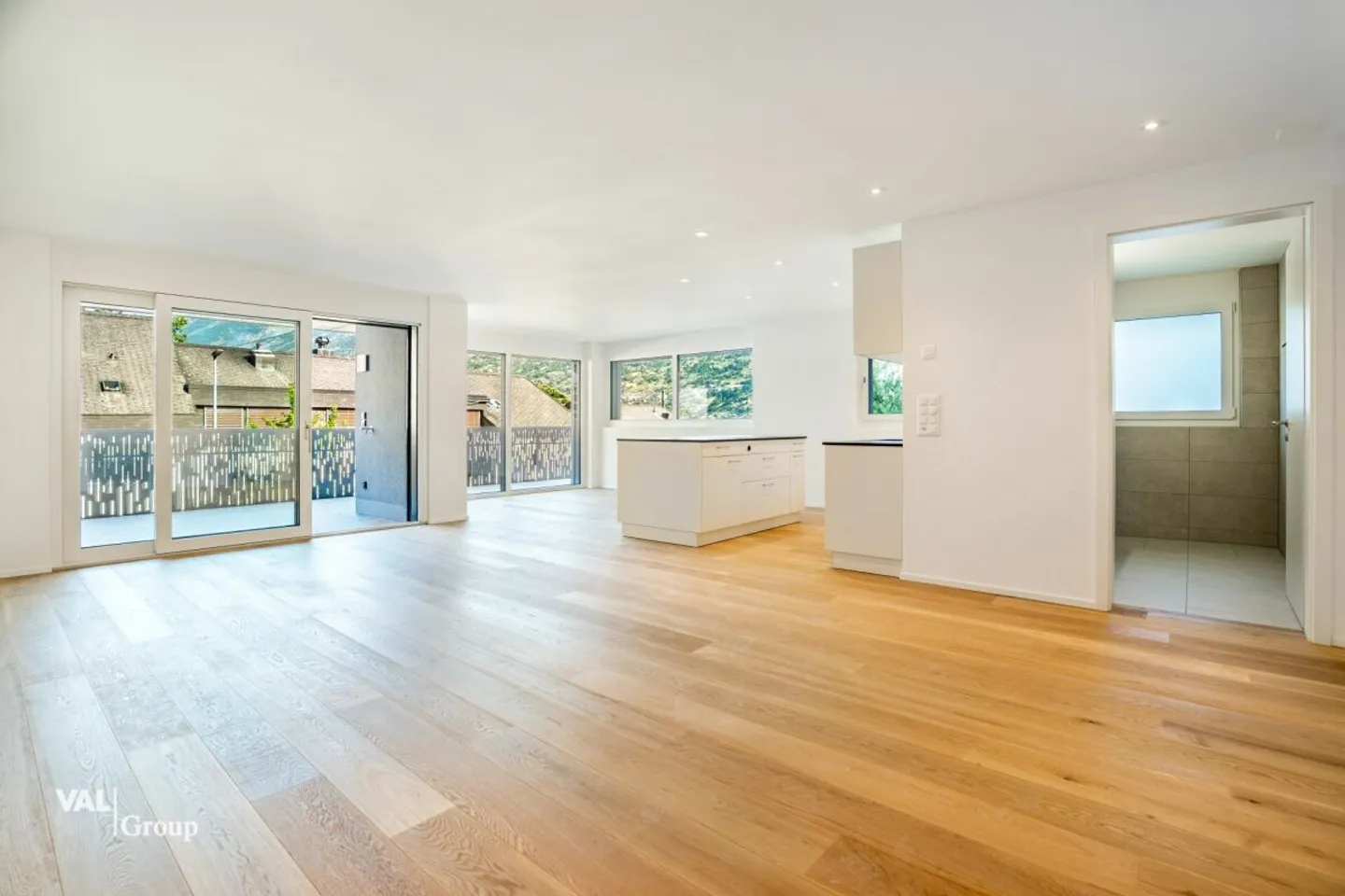 Neue 3.5 Zimmer Wohnung mit Aussicht - Foto 5 von 13