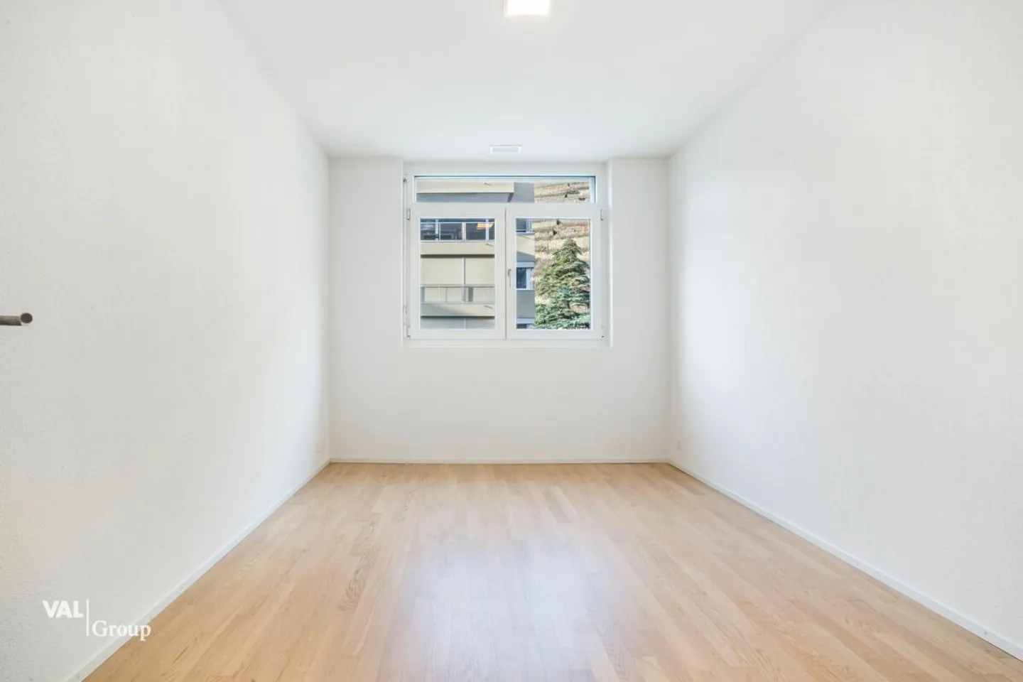 Appartement Contemporain avec Balcon - Photo 7 sur 13