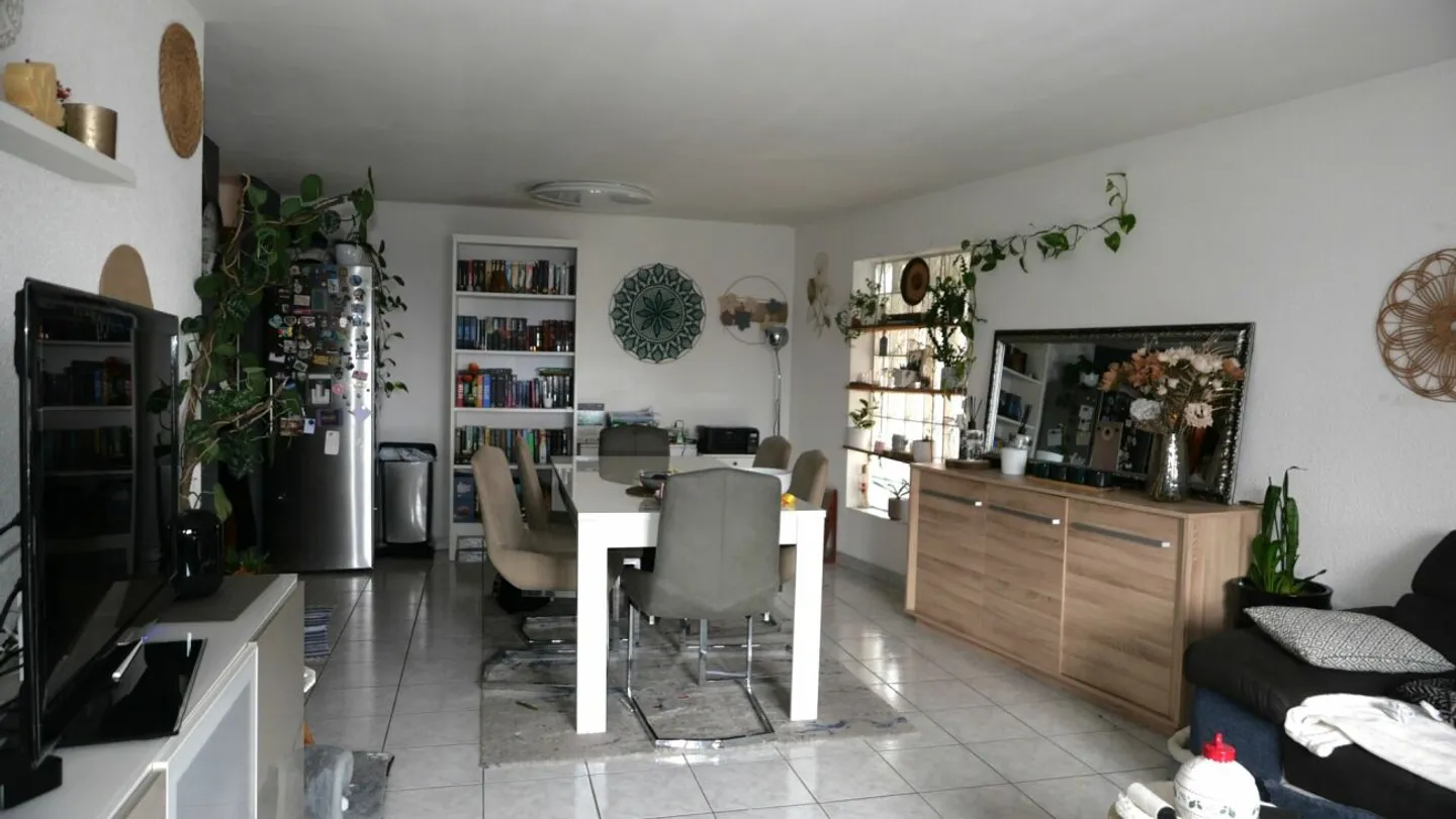 Spacious Apartment in Riddes - Photo 10 of 13