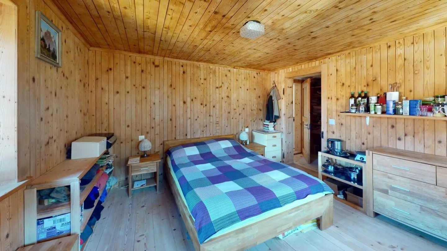 Casa multifamiliare storica con grande fienile a Tinizong - Foto 10 di 13