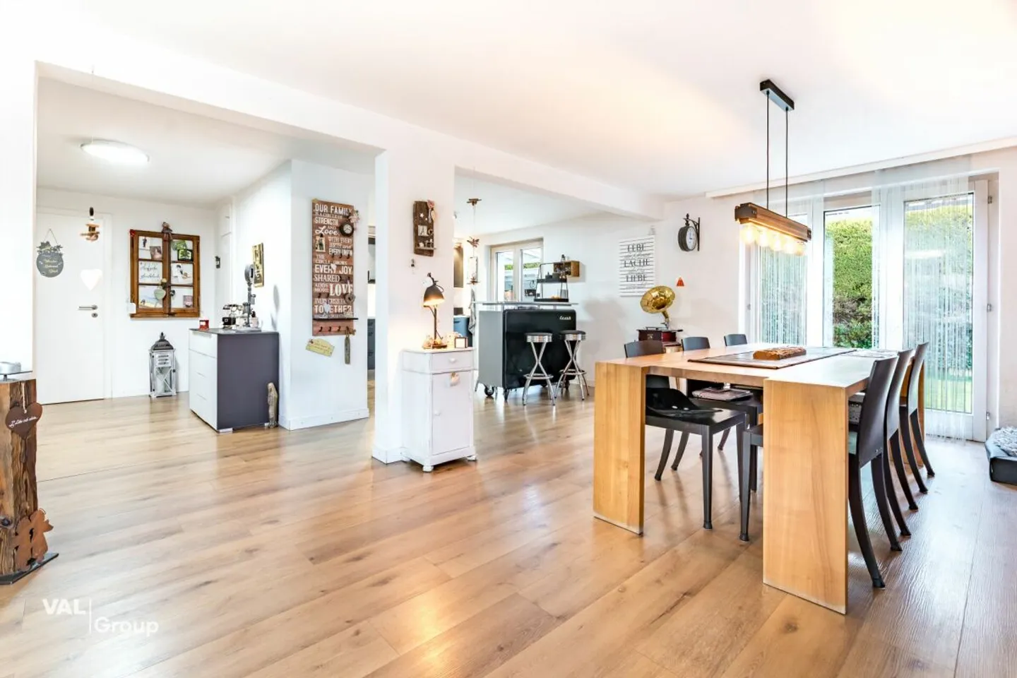 Maison individuelle spacieuse avec jardin privé et beaucoup de calme - Photo 7 sur 13