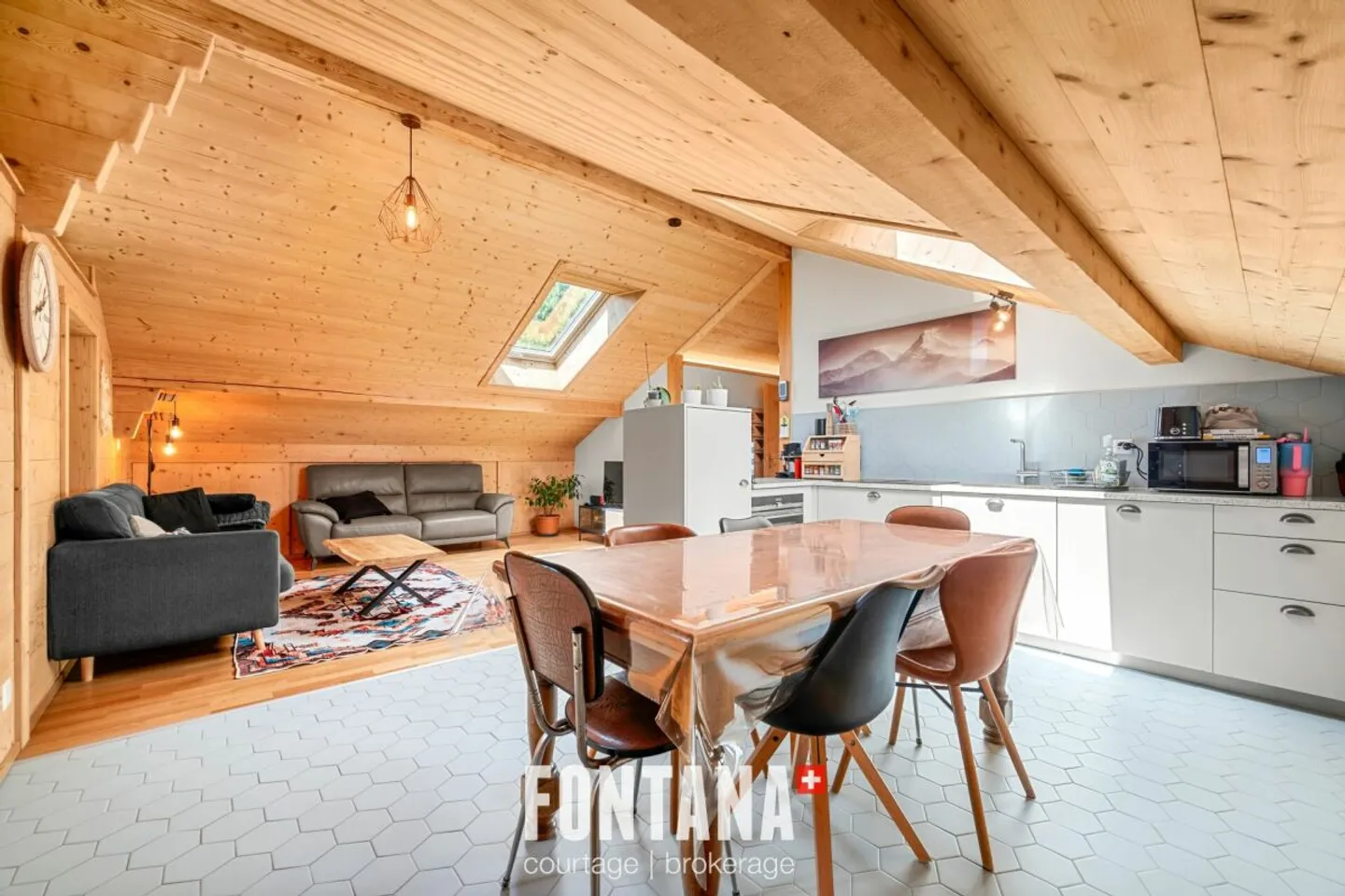 Appartement Attique Charmant - Photo 4 sur 13