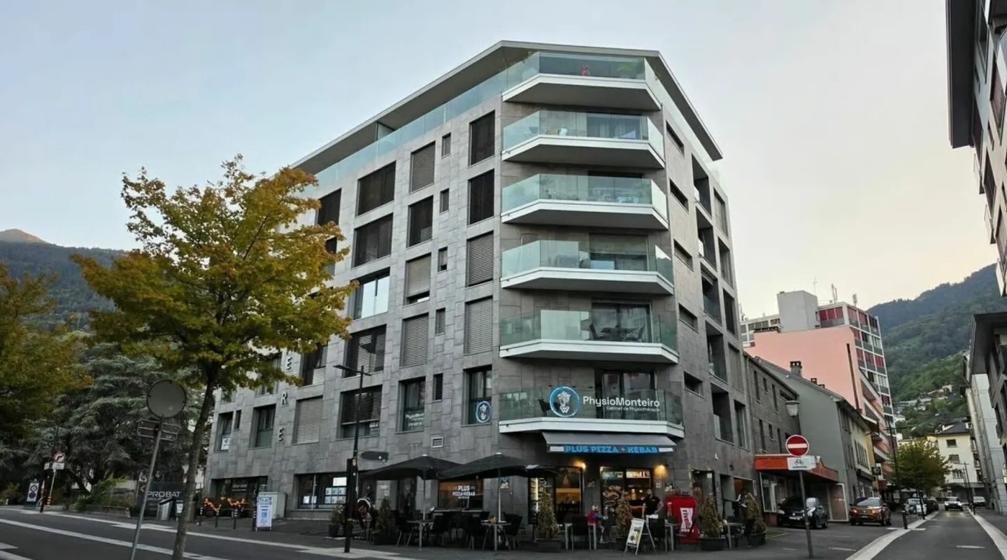 Magnificent 3.5-room apartment with balcony in Monthey - Photo 11 of 11