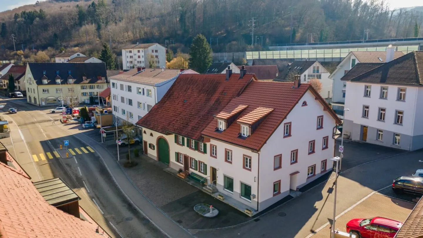 Pour les grandes familles et les personnes qui veulent beaucoup d'espace - Photo 2 sur 13