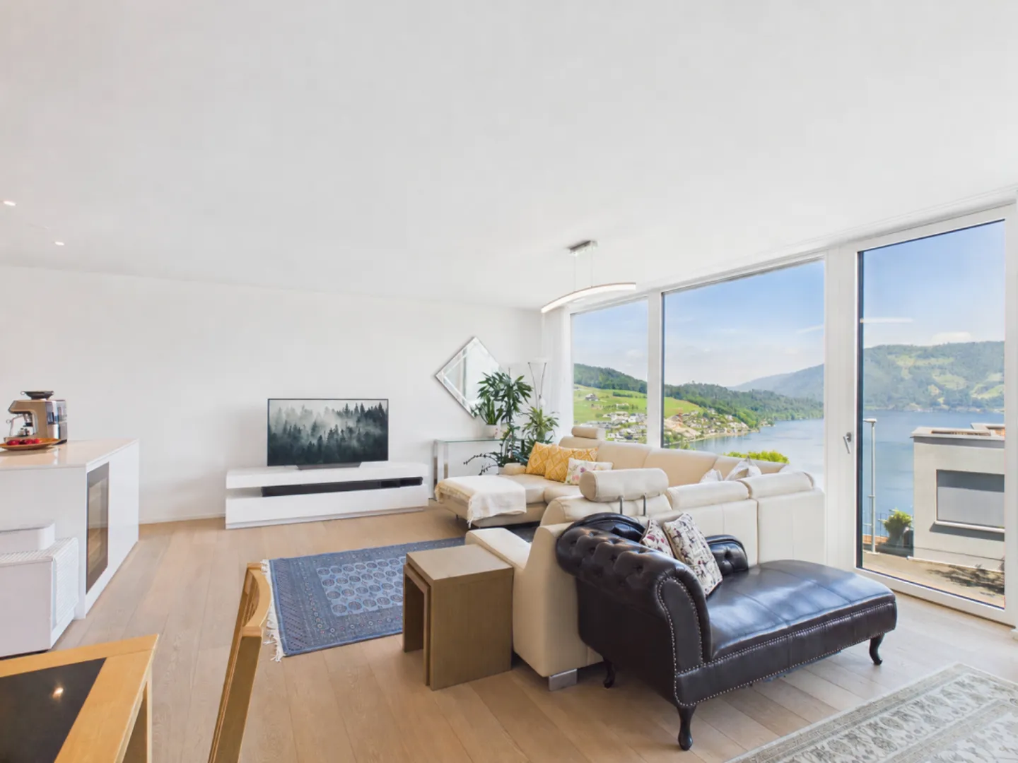 Exklusives Apartment mit Seeblick - Foto 7 von 8